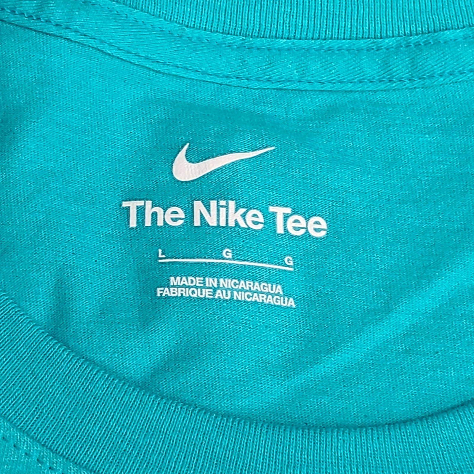 Nike Shirt Mens Large Turquise Green White Futura Logo Sportswear Cotton Tee 28 gallery