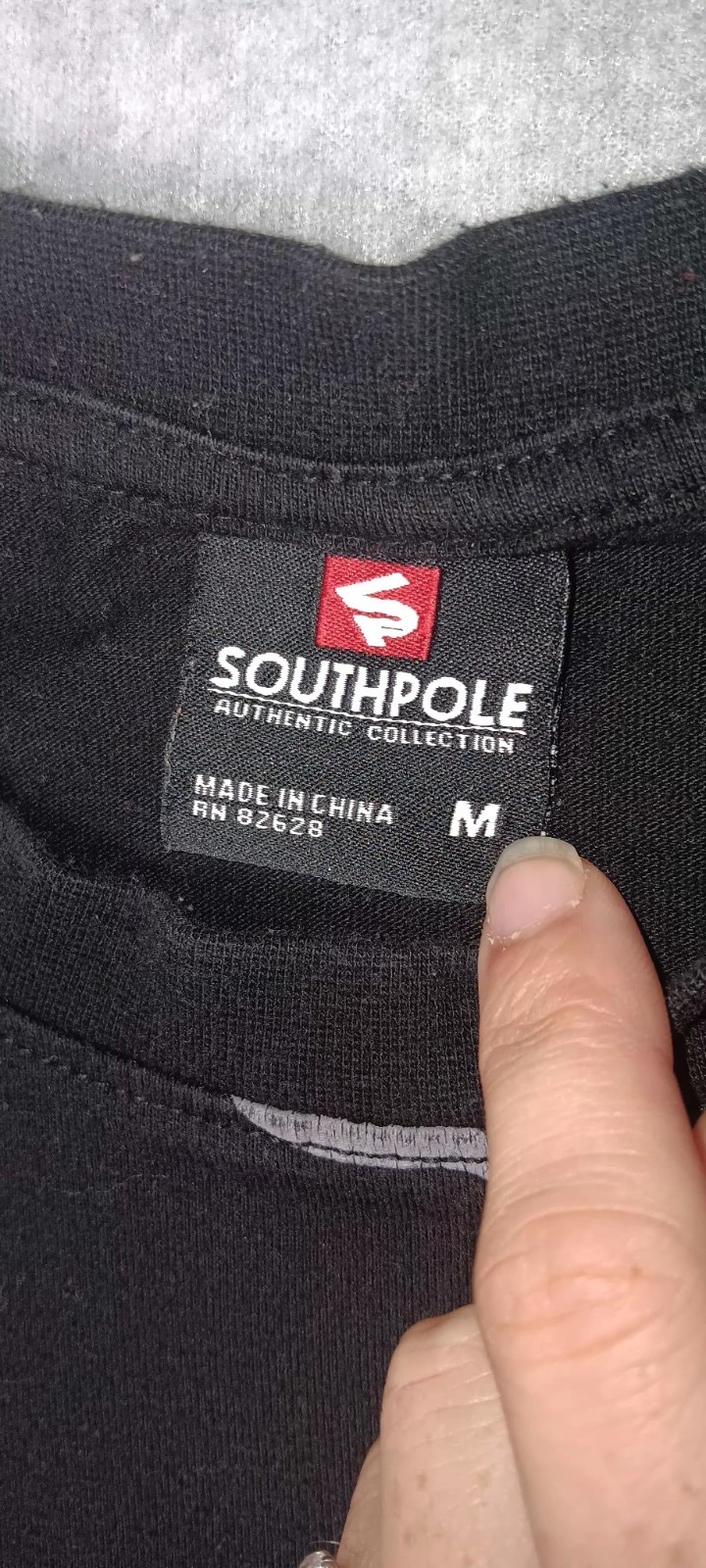 Vintage Southpole Graphic T Shirt MCMXCI 1991 M Streetwear Y2K Skater Graffiti gallery