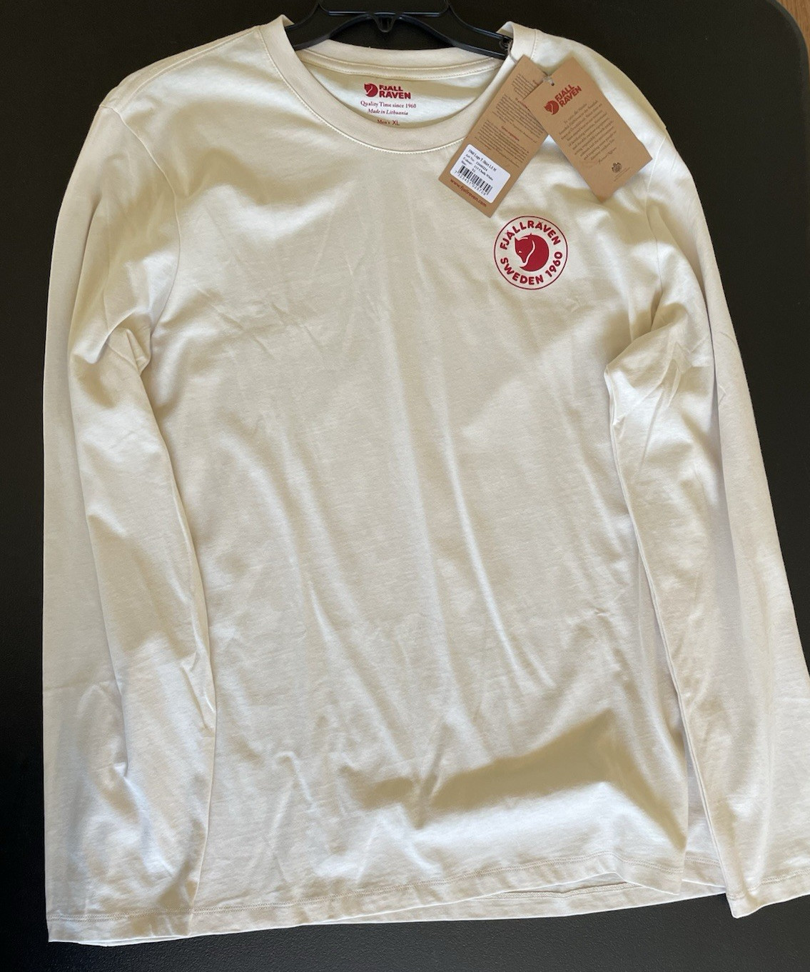 Fjallraven NWT Men’s Size XL Chalk White 1960 Logo Long Sleeve Shirt
