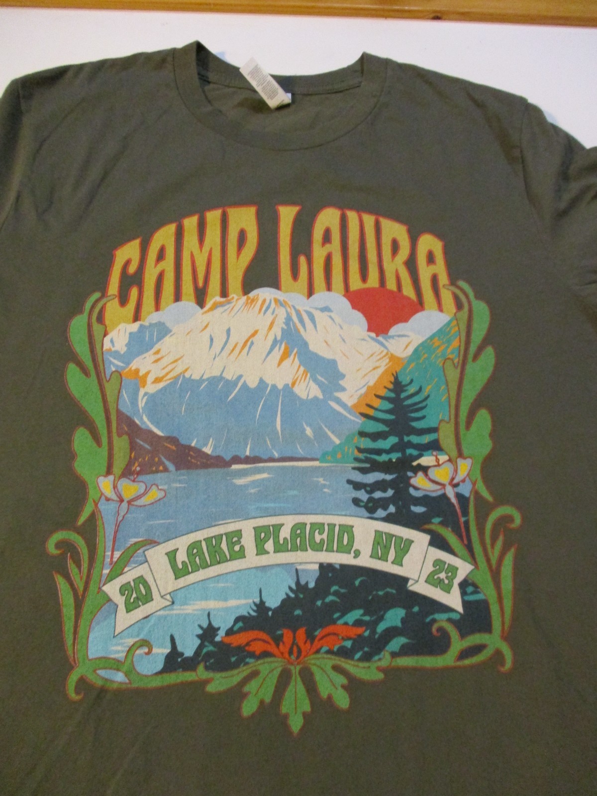 CAMP LAURA LAKE PLACID, NY NEW YORK ADIRONDACK MOUNTAINS 2023 T-SHIRT LARGE gallery