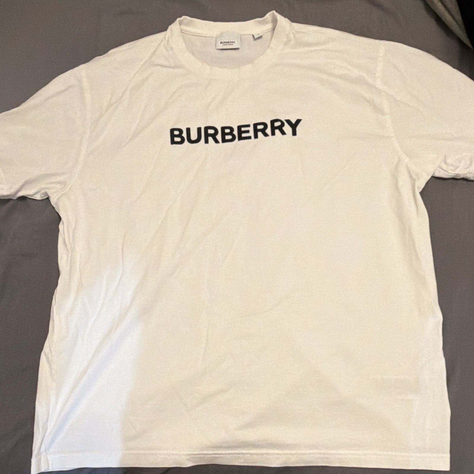Burberry Men’s White Logo Crew Neck Short Sleeve T-Shirt Size M 100% AUTHENTIC