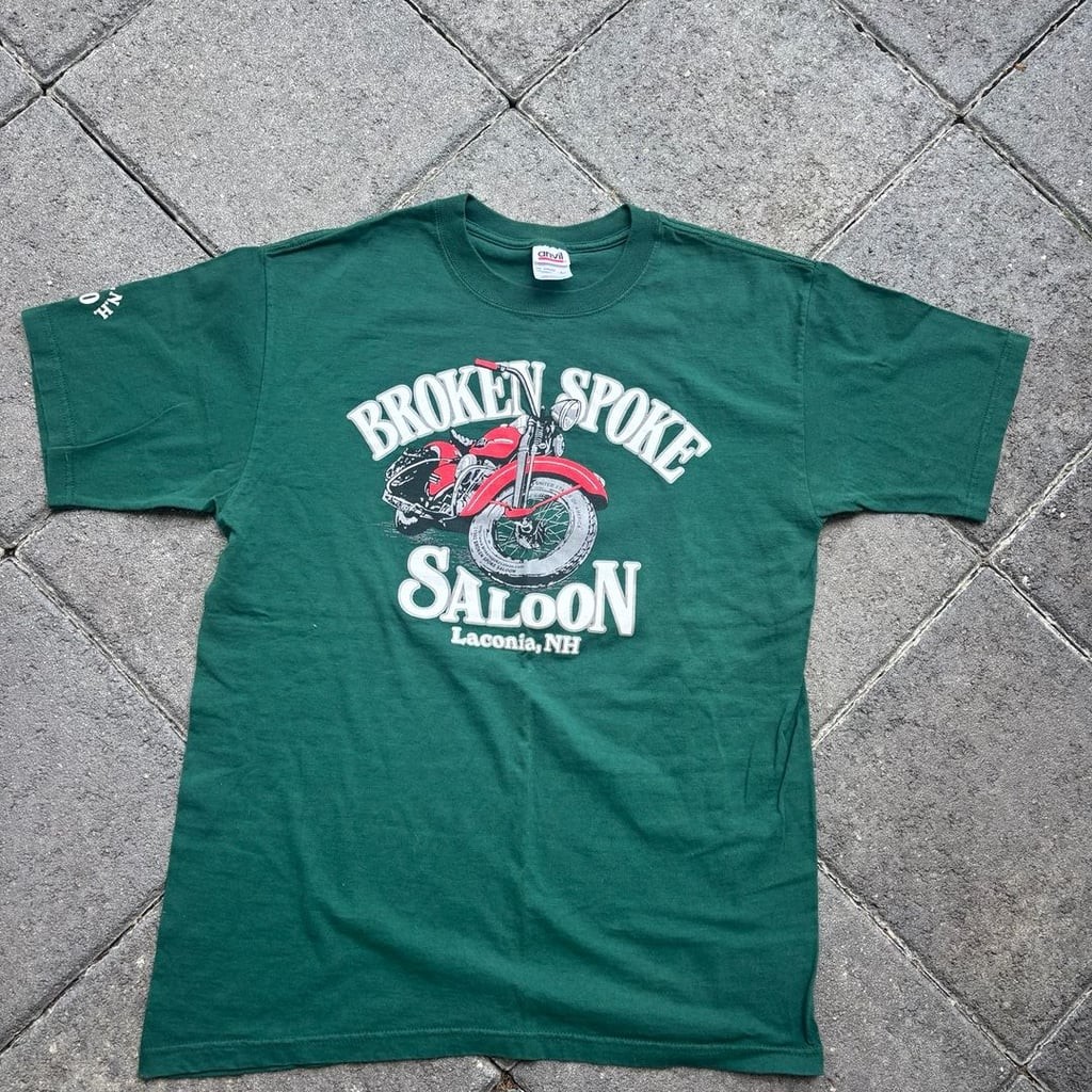 Vintage 2000 Laconia Motorcycle Rally Broken Spoke Saloon T-Shirt gallery