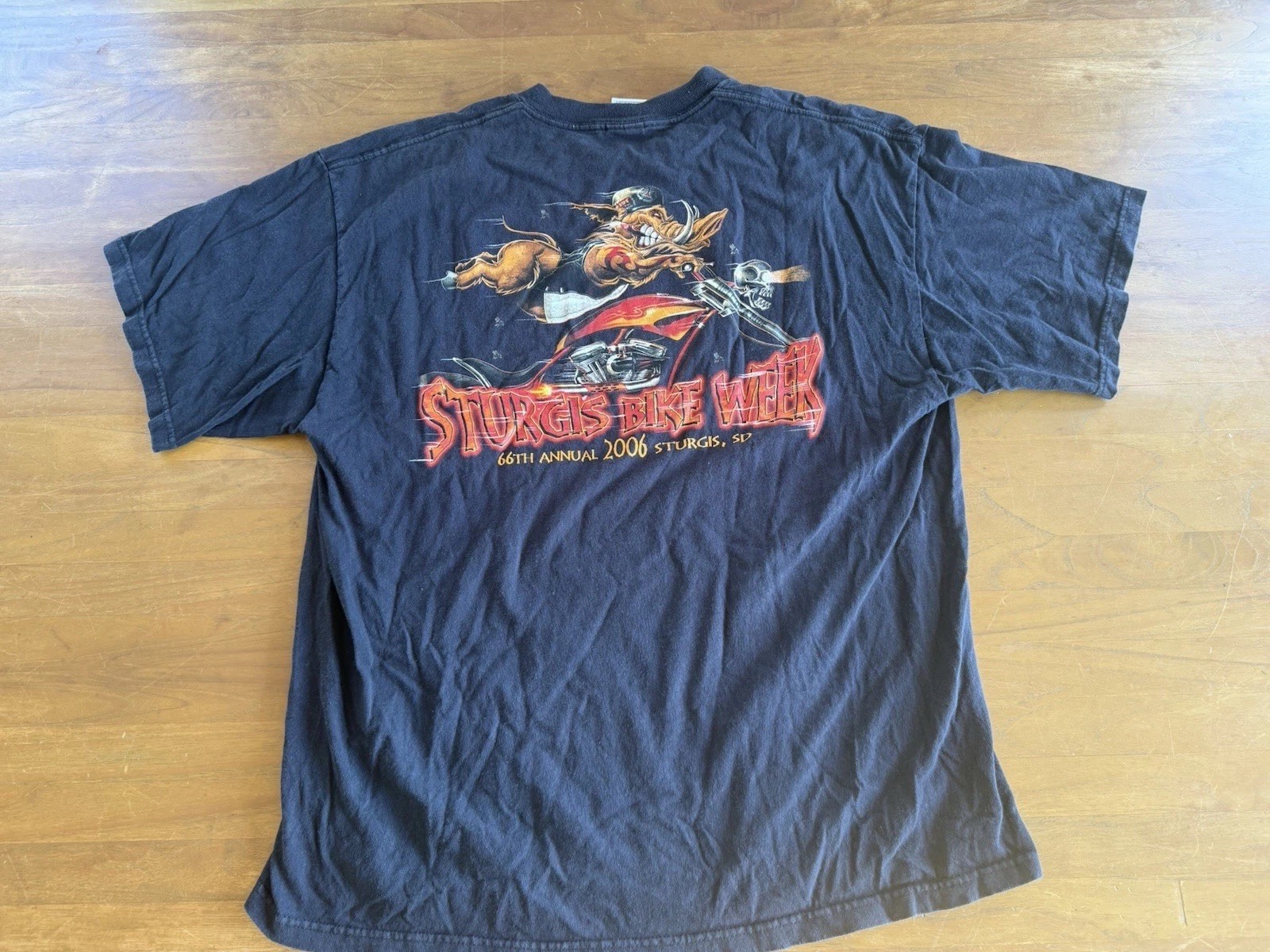 Sturgis Bike Week 2006 Hog T-Shirt Men’s XL gallery
