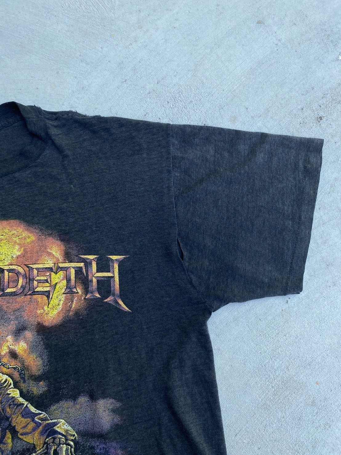 Vintage 1987 Megadeth T-Shirt Mens Large Black Single Stitch 80s Radioactive gallery