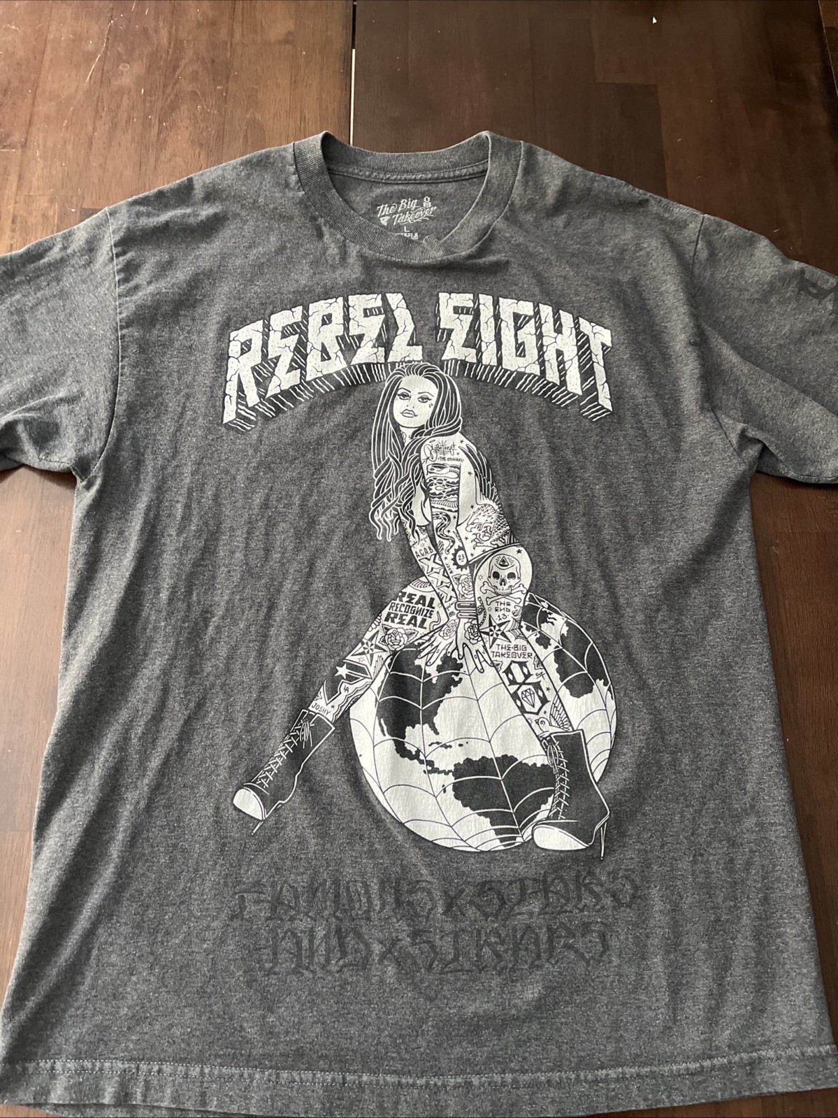 Rebel Eight “Famous Stars And Stripes” T-Shirt Size L Grunge Goth Streetwear gallery