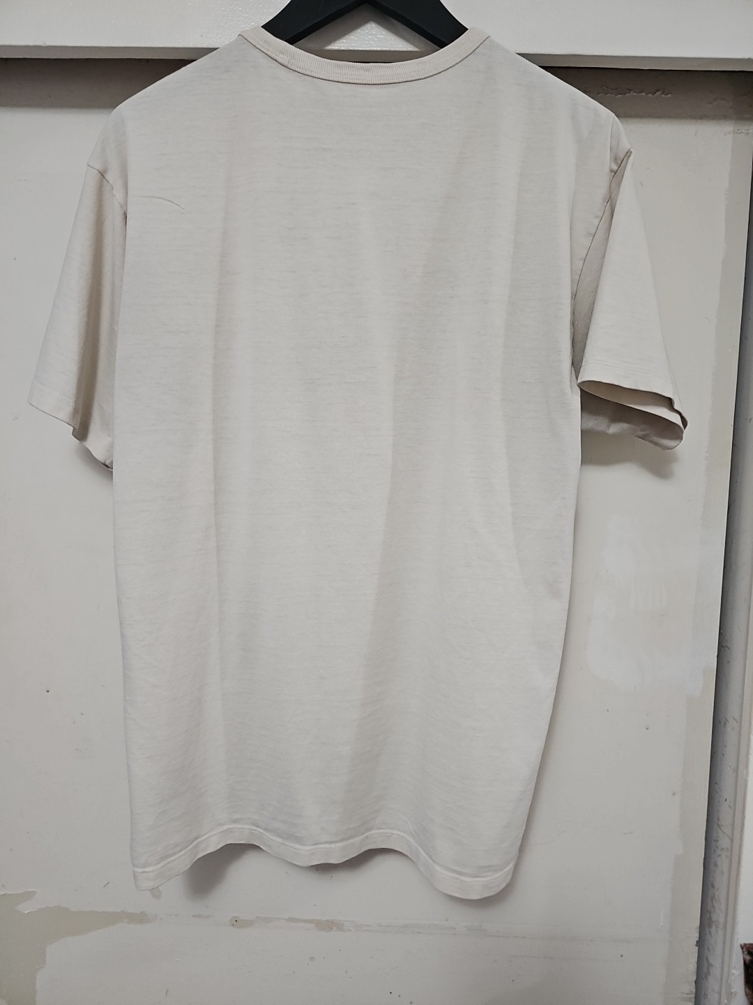 Vans x Daniel Johnston Hi How Are You Outsider Music Art Beige Shirt SZ Medium gallery