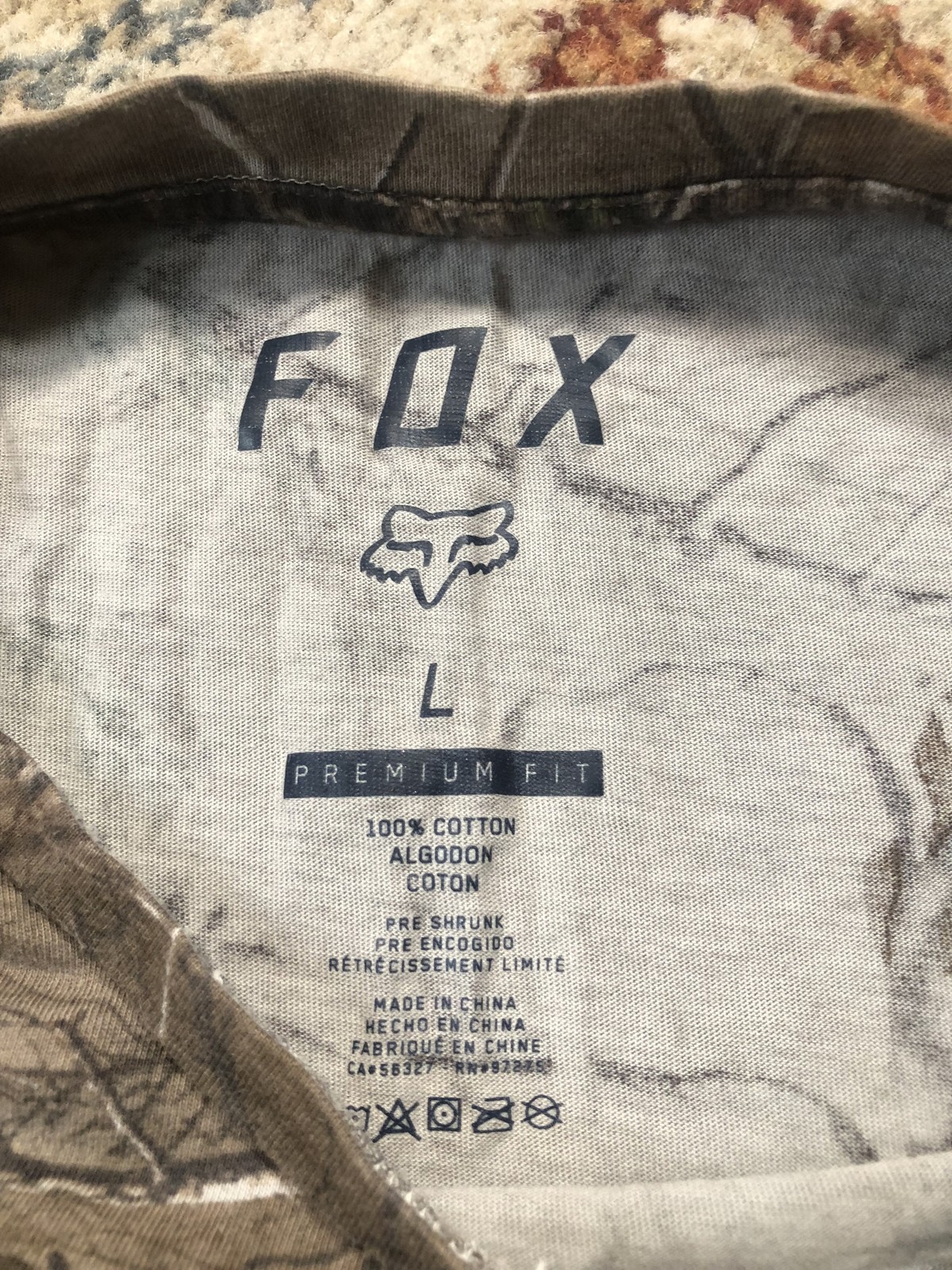 Fox Shirt Mens Large Camo Realtree Short Sleeve Crewneck Outdoor Hunting Tee gallery