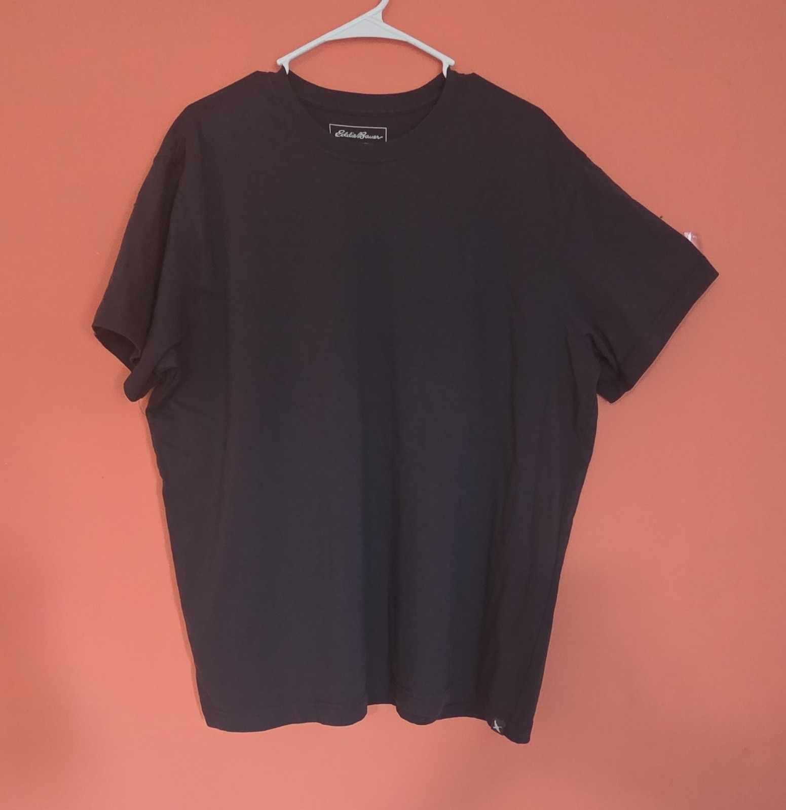 Eddie Bauer LegendWash Men's Solid Crew Neck Short Sleeve Black T-Shirt XL gallery