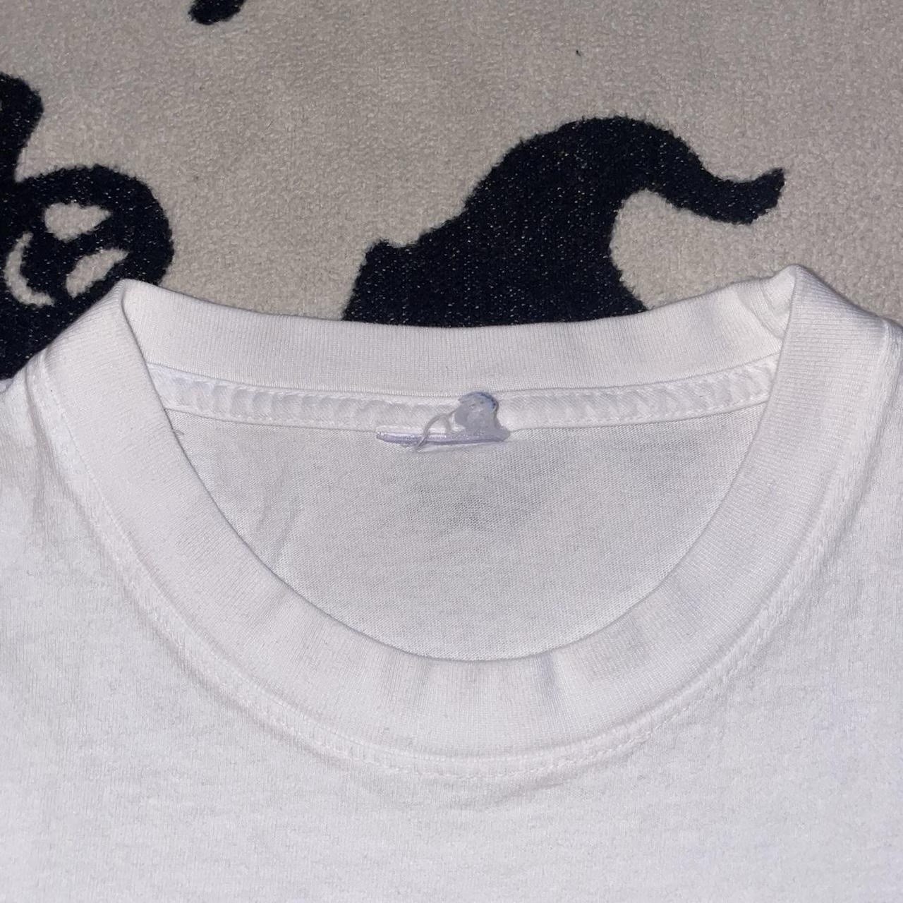 2000s Undefeated White and Camo Shirt Men’s Size Large gallery