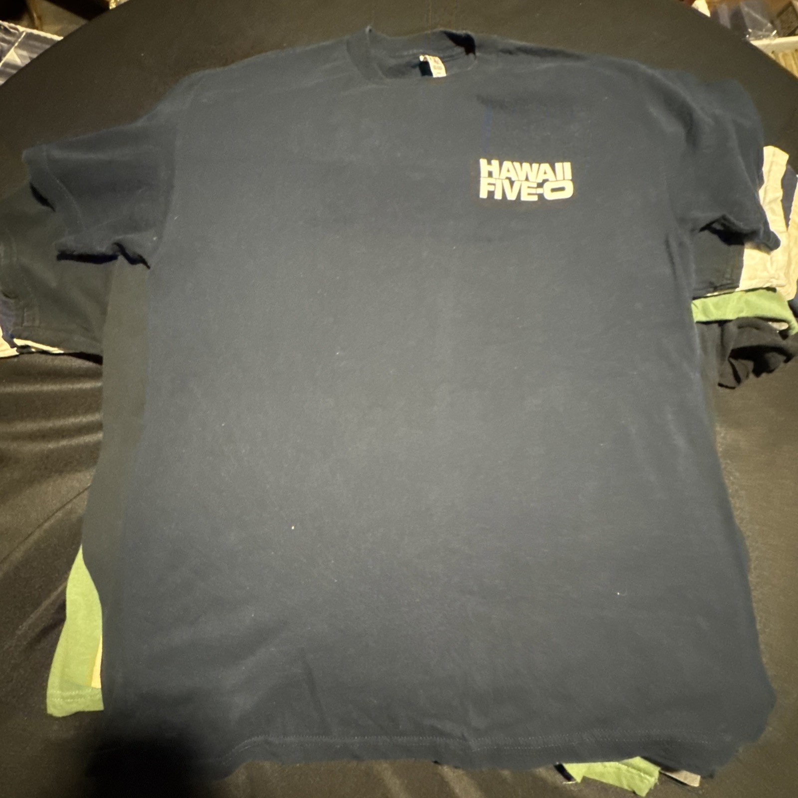 Hawaii Five O Men's Large T-Shirt Season 5 Television Show gallery