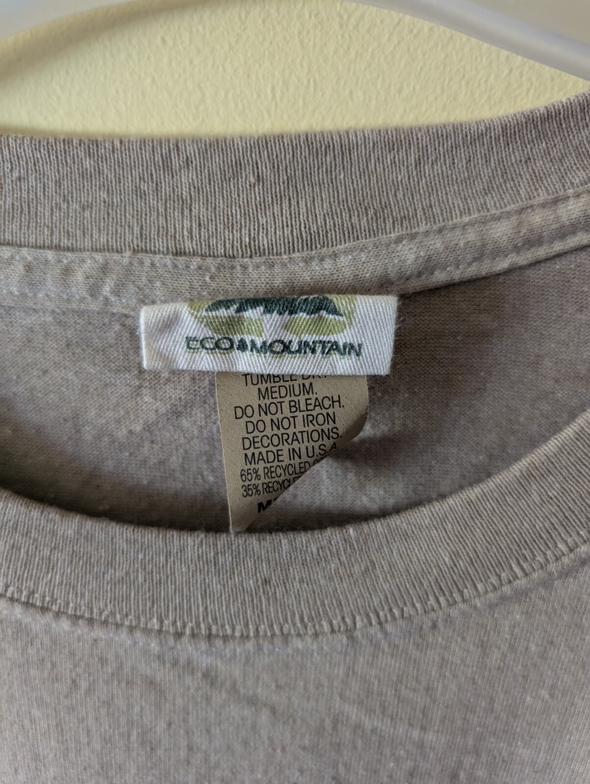 Yellowstone National Park Tourist T Shirt Size Medium Made In USA Eco Mountain gallery