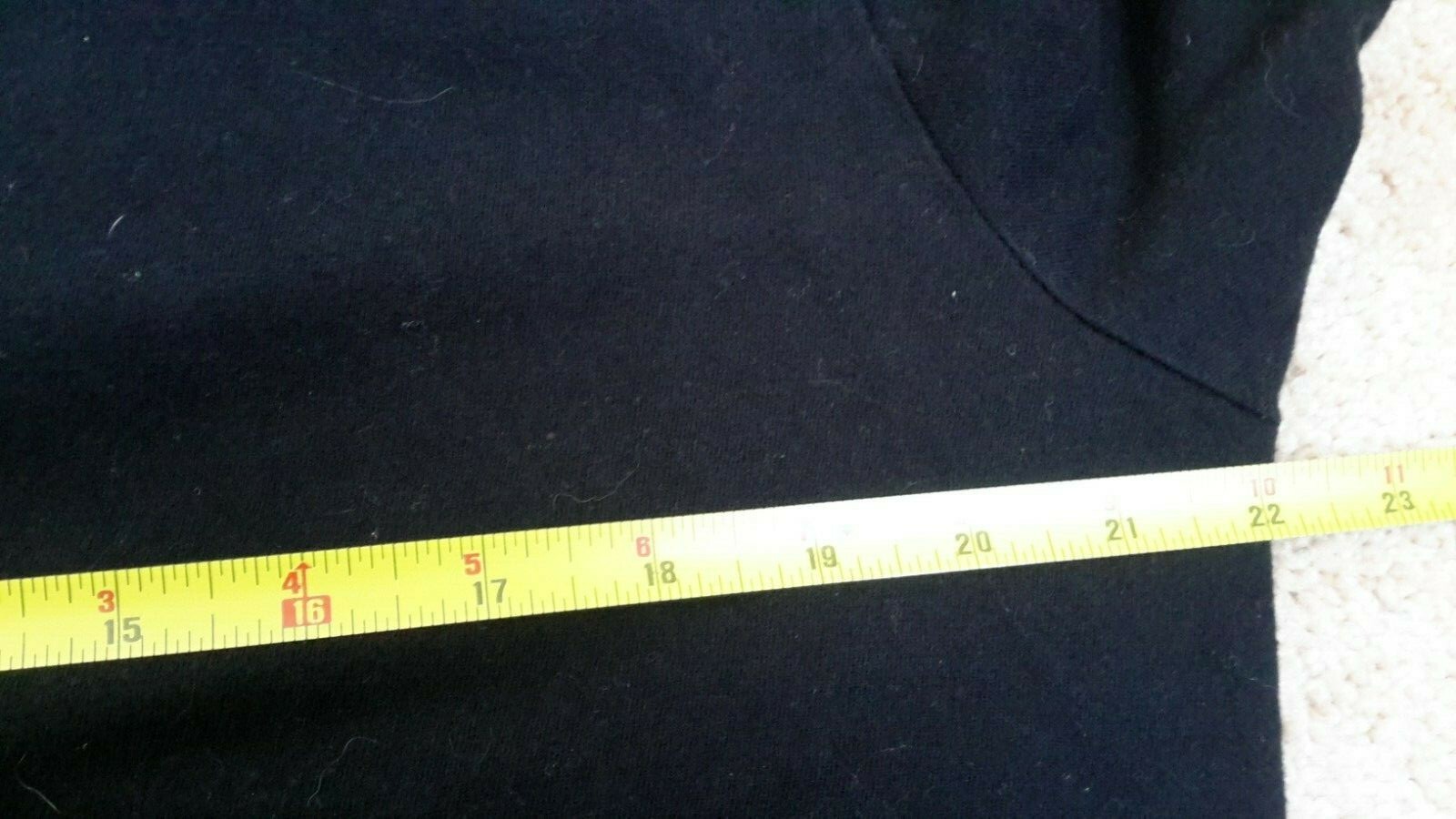 Old Navy Basic Mens Size L T-Shirt Black Gray Contrasting Trim Pre-owned gallery