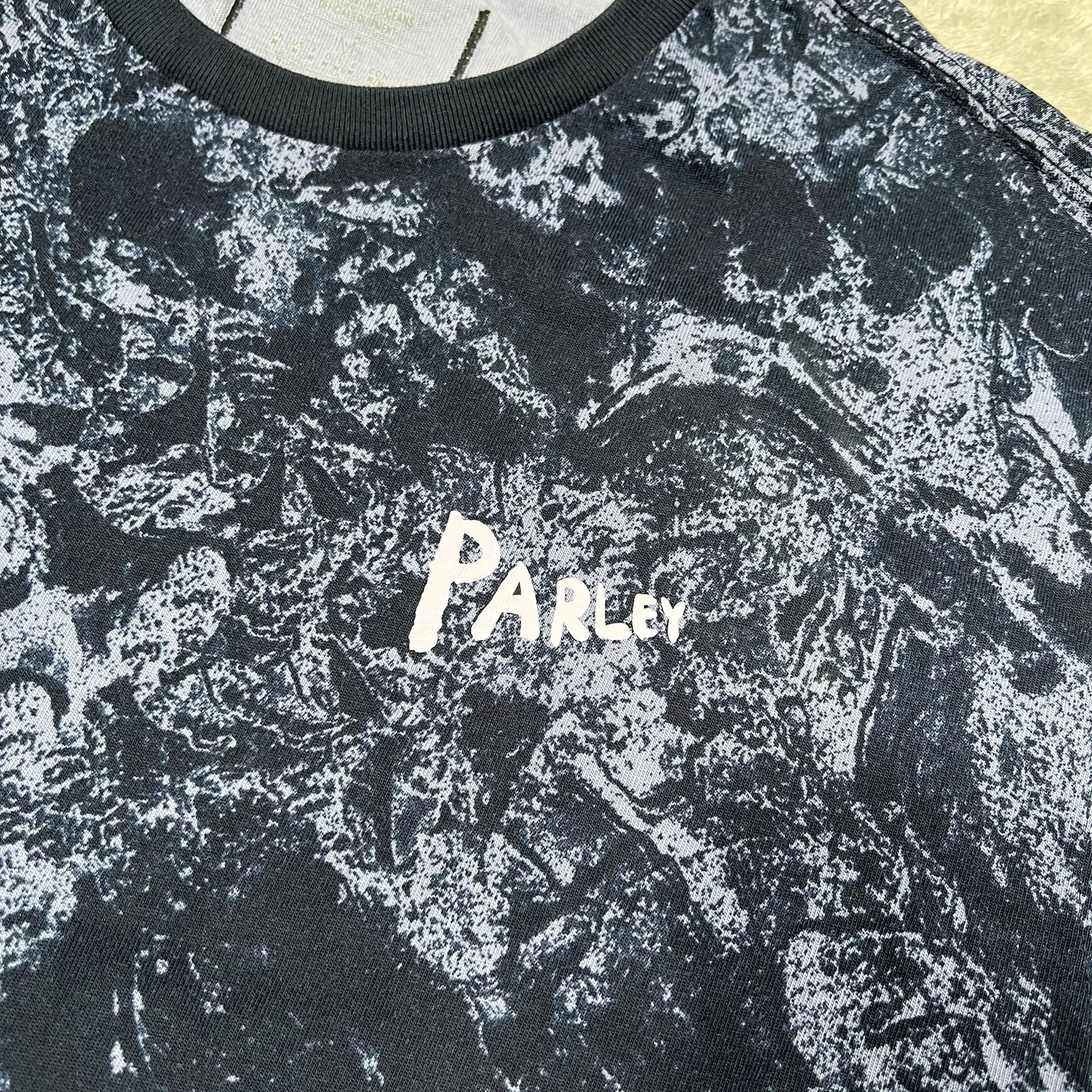 Adidas x Parley T Shirt Adult M Silver Violet AOP For The Oceans S/S Tee HR6995 gallery