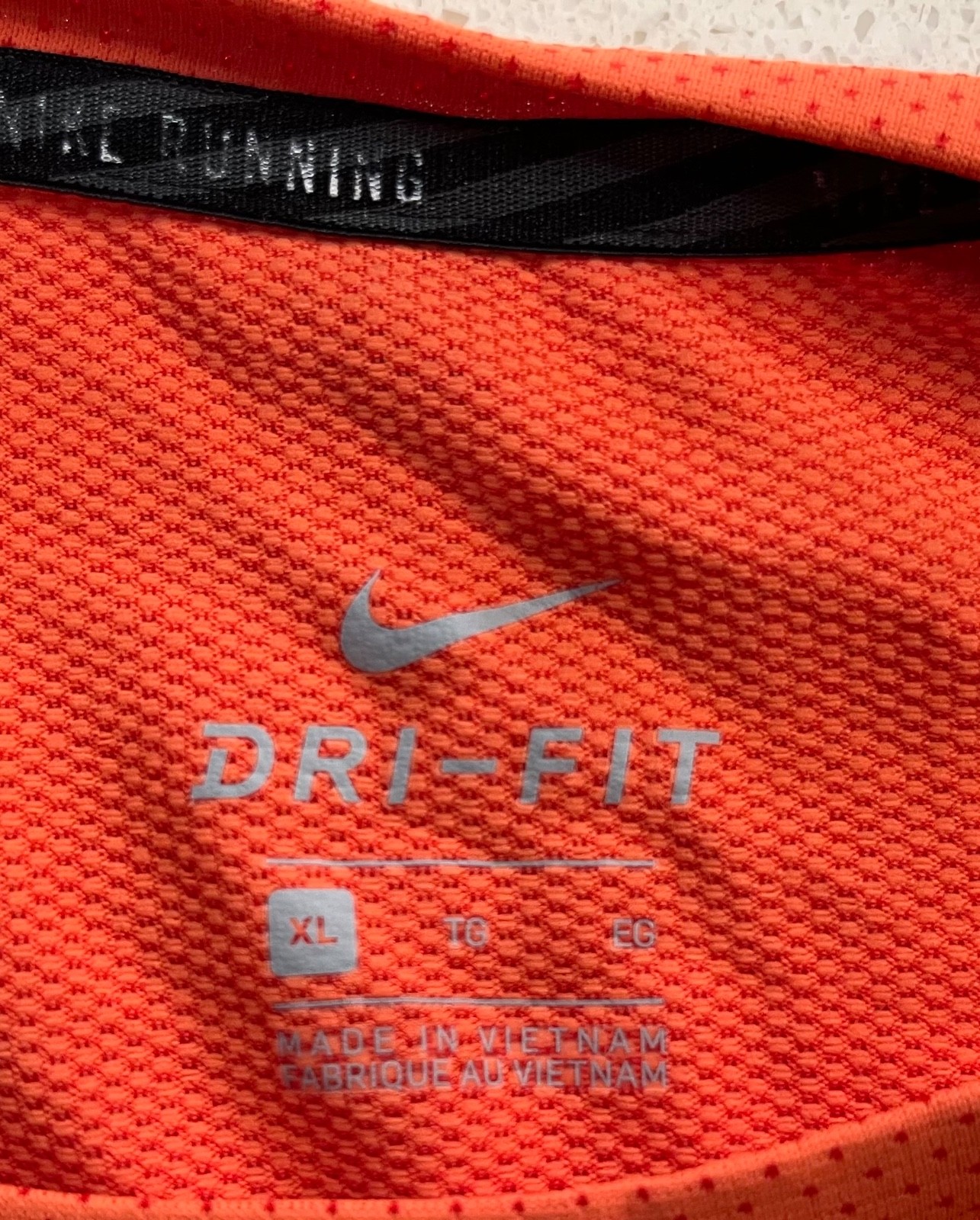 Mens Nike Dri Fit t shirt, size XL gallery