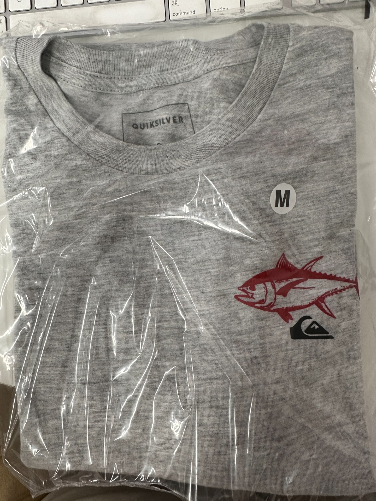 QUIKSILVER MENS TUNA FISH T SHIRT GRAY HEATHER TEE gallery