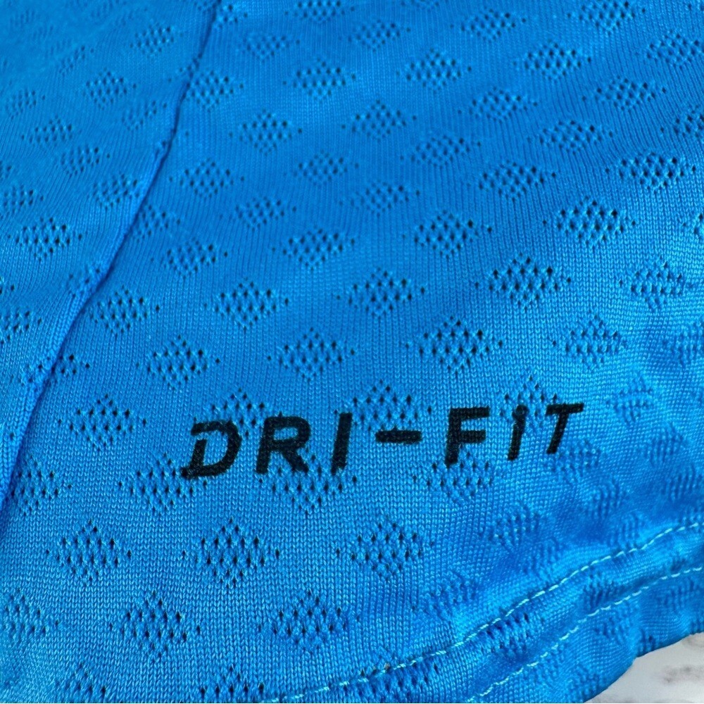 Nike T-shirt stretchy Bright Blue Dri-FIT Short Sleeve Athletic Tee gallery