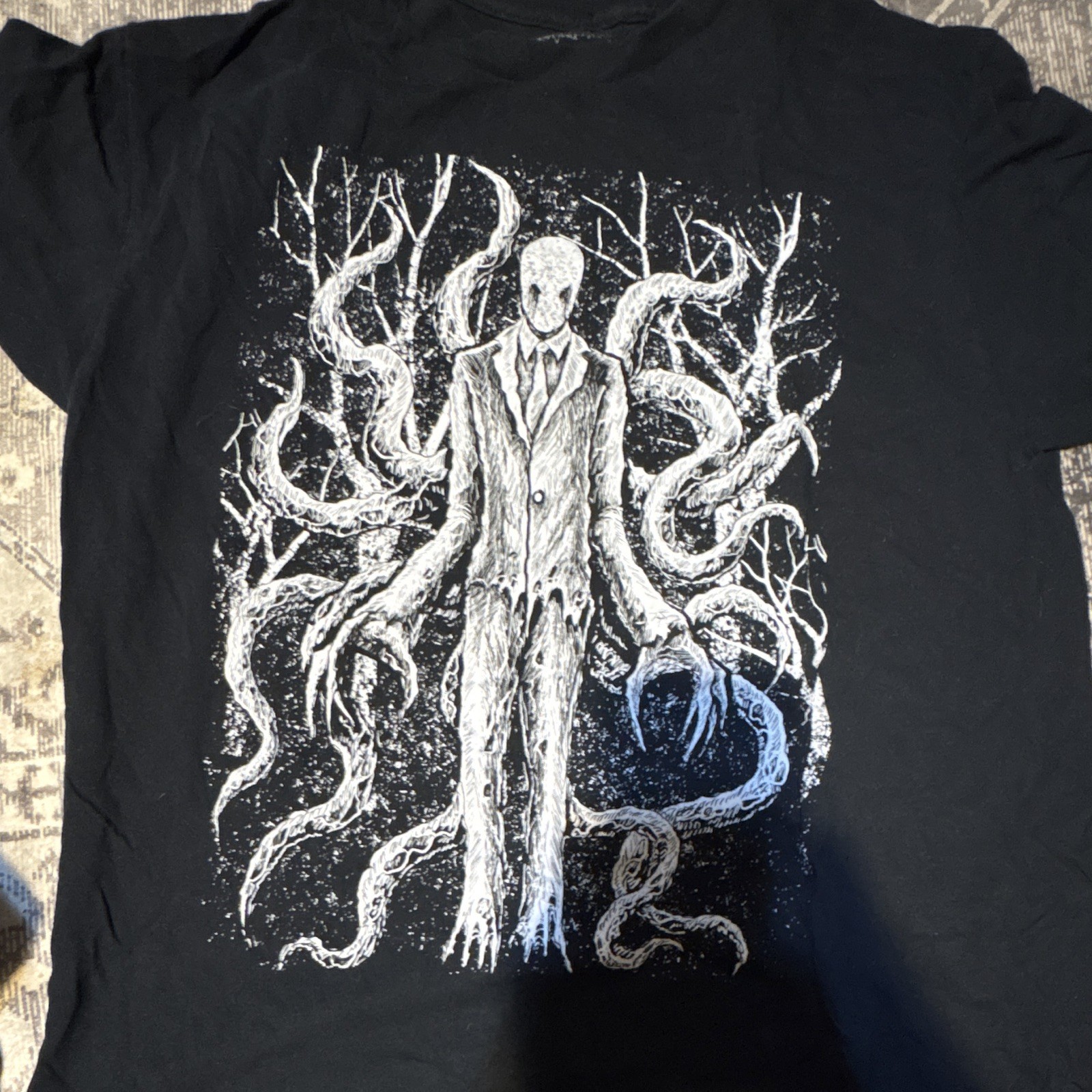 Spencer's Slender Man Black Graphic T-Shirt Men's L Crew Neck gallery