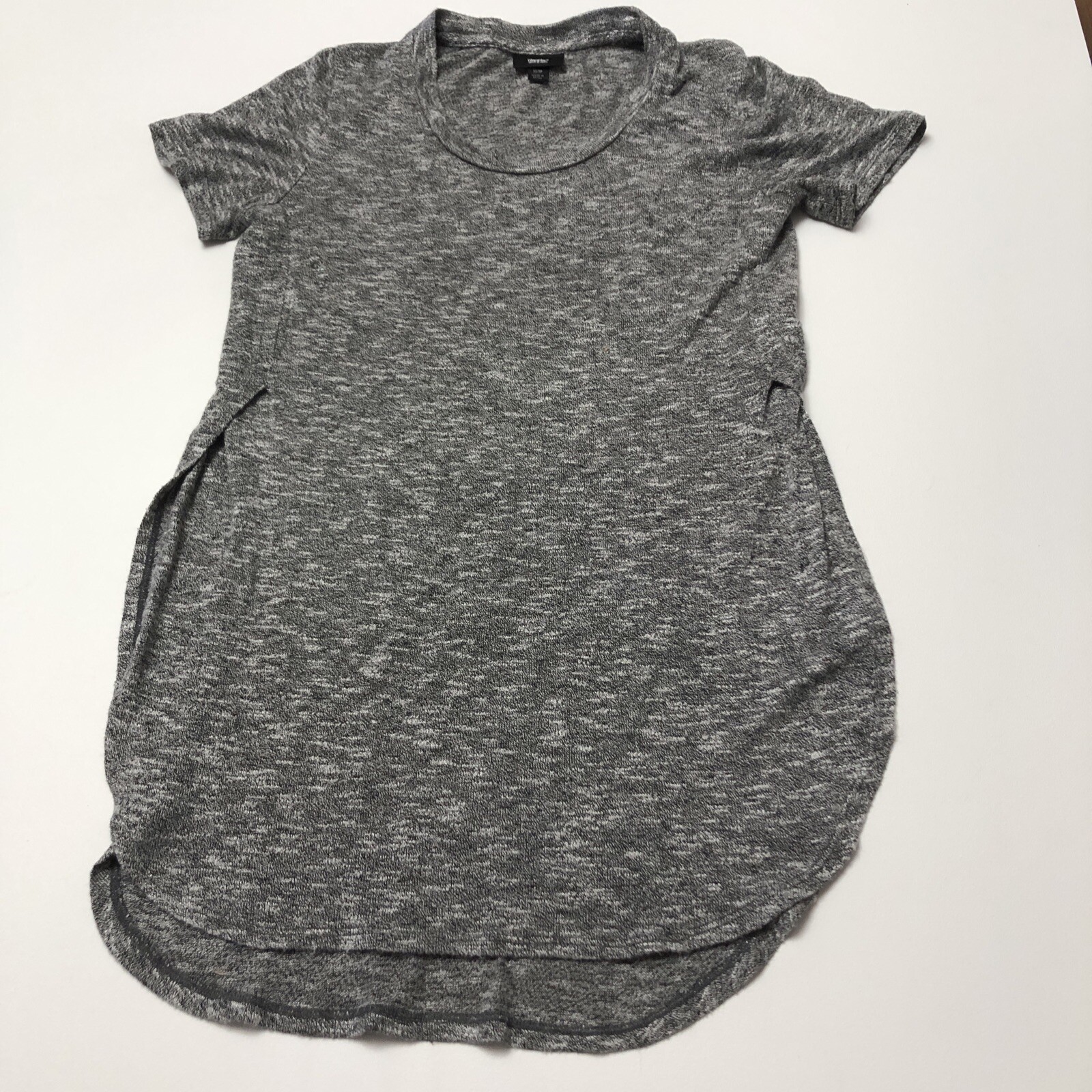 Massimo Gray And White Crew Neck T-Shirt Women’s Short Sleeve Size XS gallery