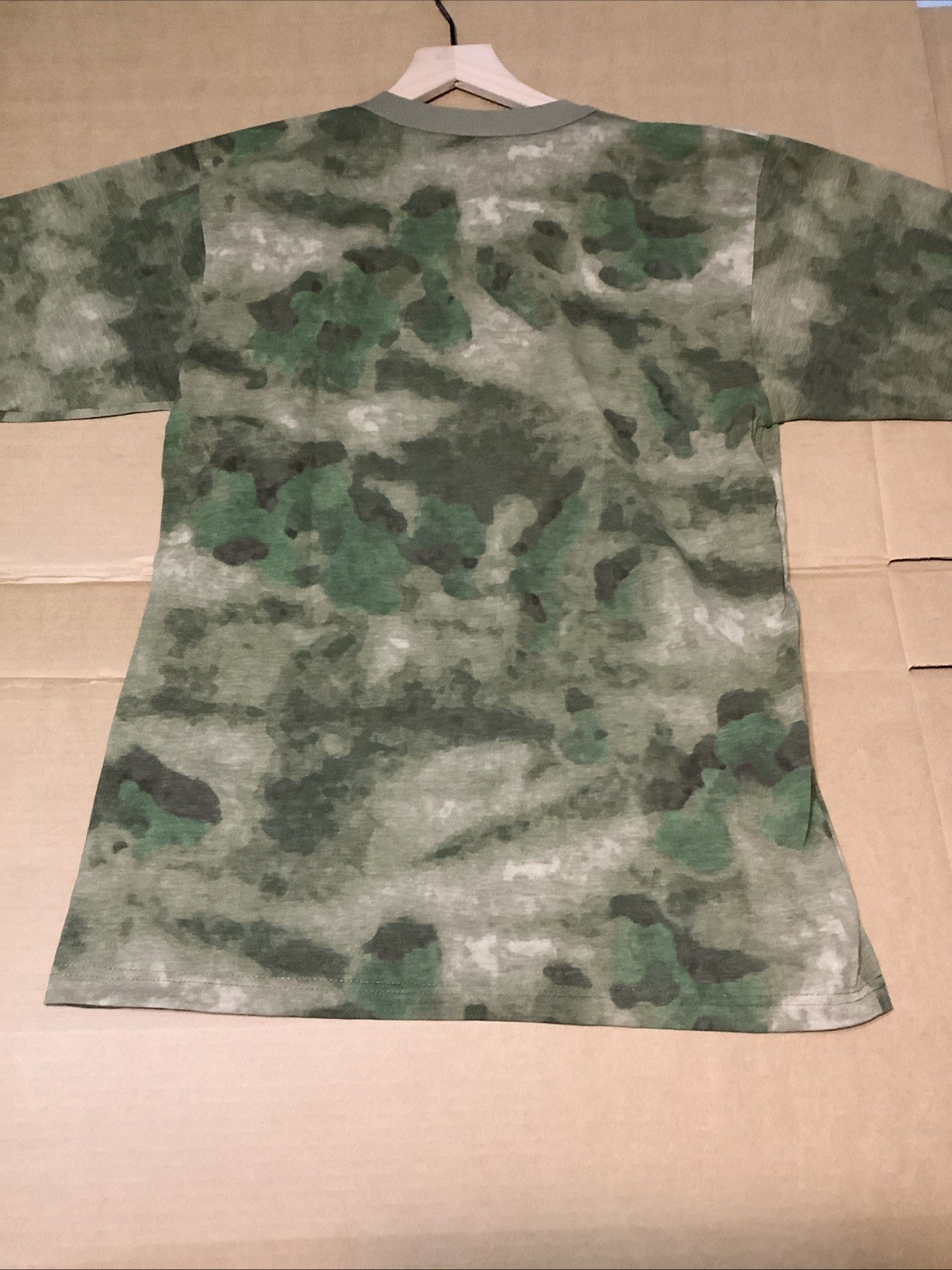 Vintage Rare Rothco Camo Cotton Crewneck T shirt Mens Size Large Made In USA gallery