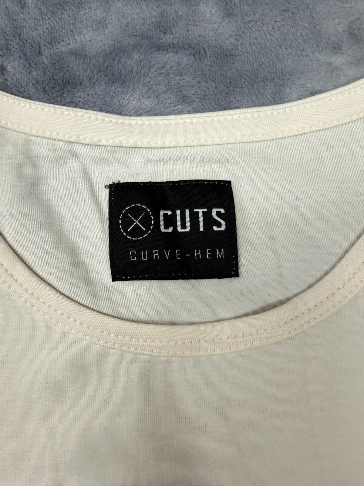 Cuts Clothing Short Sleeve Curve-Hem T-Shirt Mens Extra Large Ivory Pyca Pro gallery
