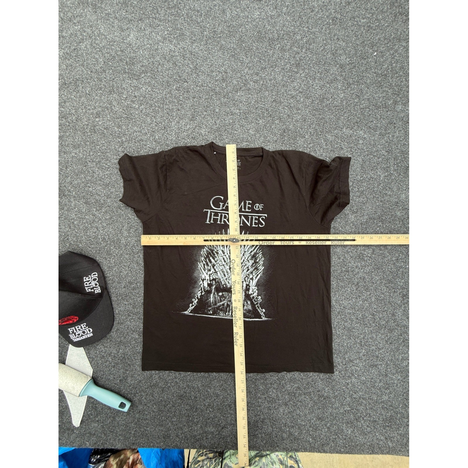 Game of Thrones Shirt Hat Mens Medium Black House Targaryen Iron Throne Bundle gallery