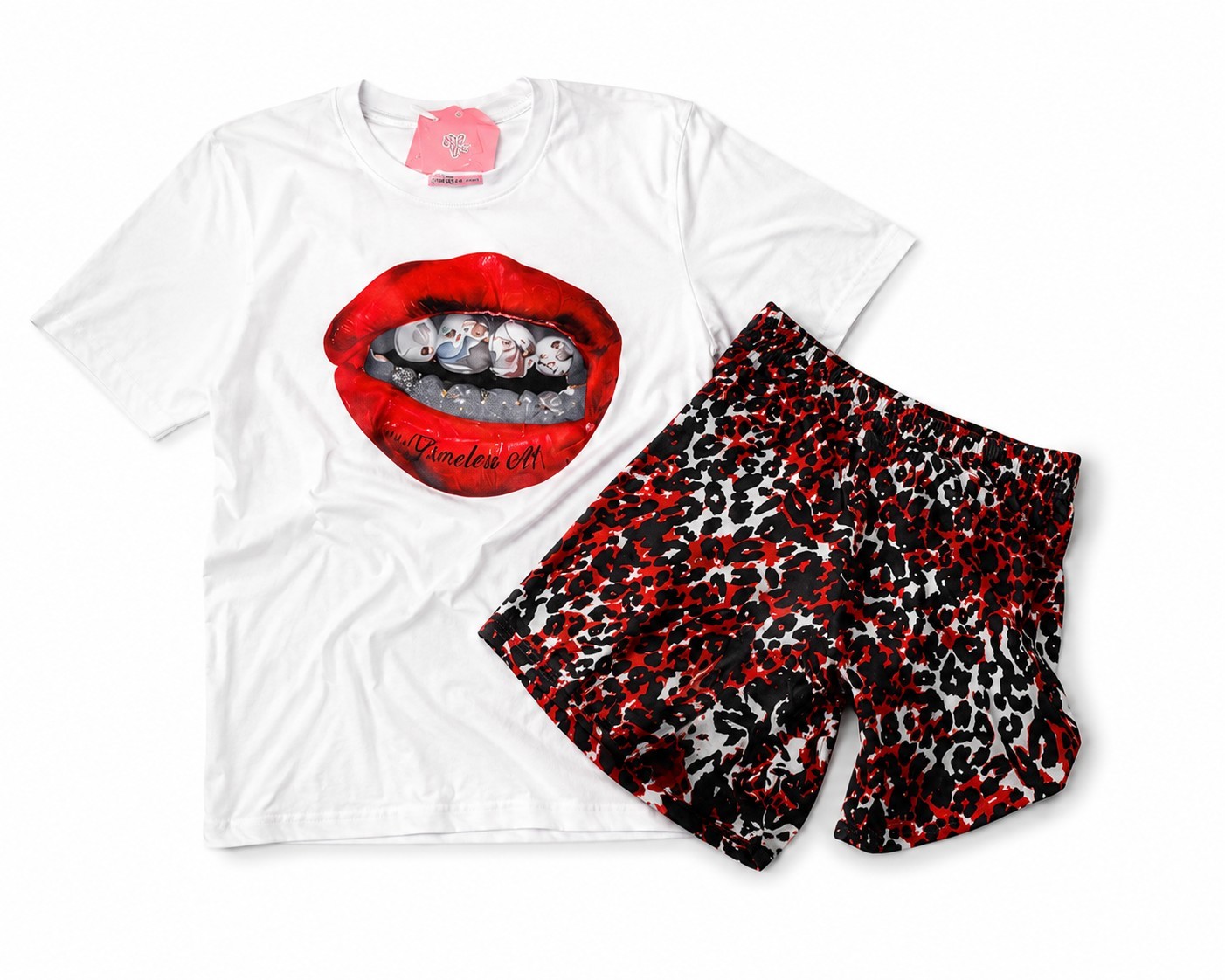 Teens Graphic Print Crew Neck Short Sleeve T-Shirt + Leopard Print Shorts S/M gallery