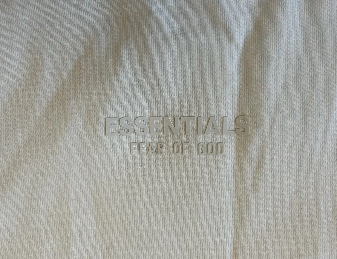 New Fear Of God Essentials Shirt Tee Size Large White Authentic Cloud Dancer NWT gallery
