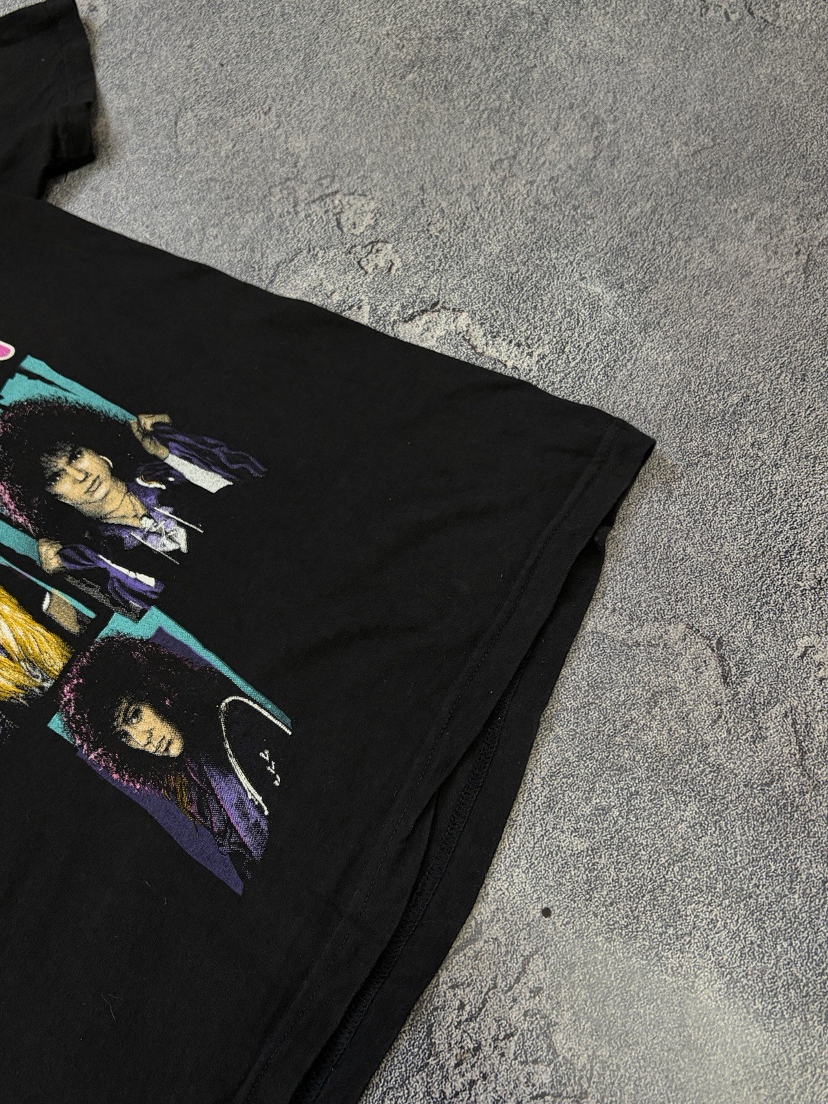 Vintage Cinderella Band Shakes Europe Tour T Shirt Medium Glam Rock Hering RARE gallery