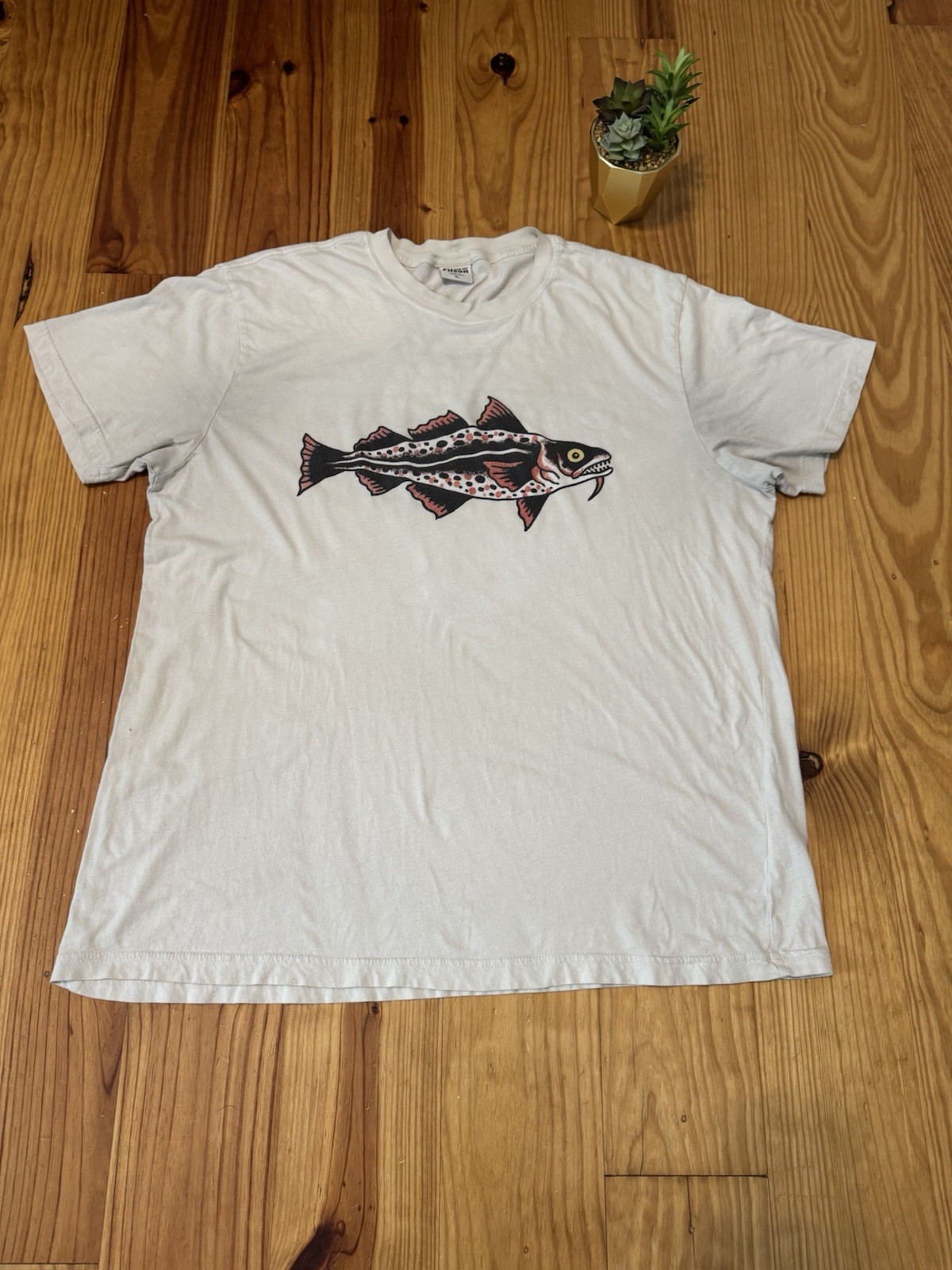 C.C. Filson T-Shirt Mens XL Crew Neck Ranger Fish Graphic Tee Short Sleeve