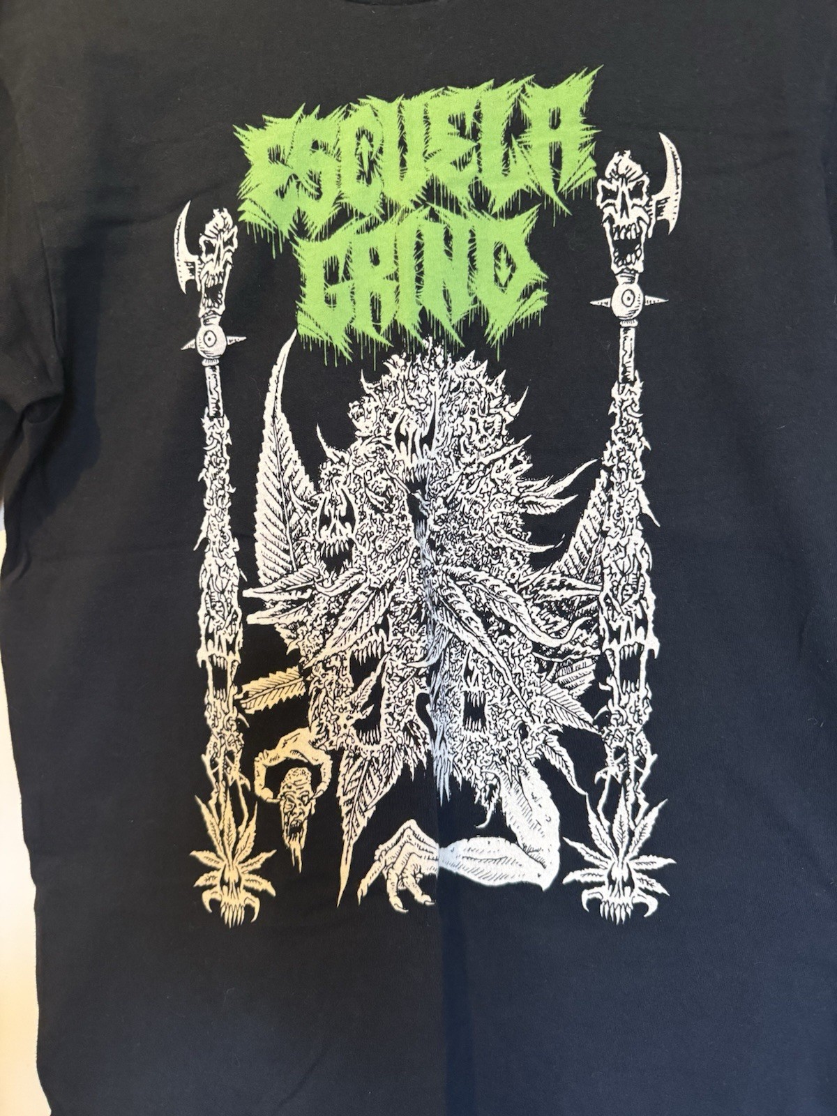 ESCUELA GRIND Medium Gildan Hammer T shirt napalm death gatecreeper gallery