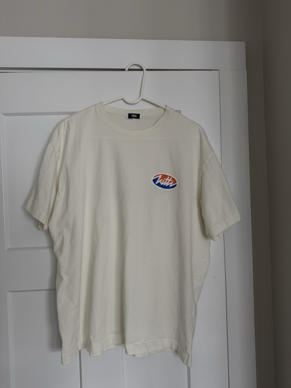 Kith Men's Split Logo Short Sleeve Graphic Tee Spring/Summer 2025 - Silk - Large gallery