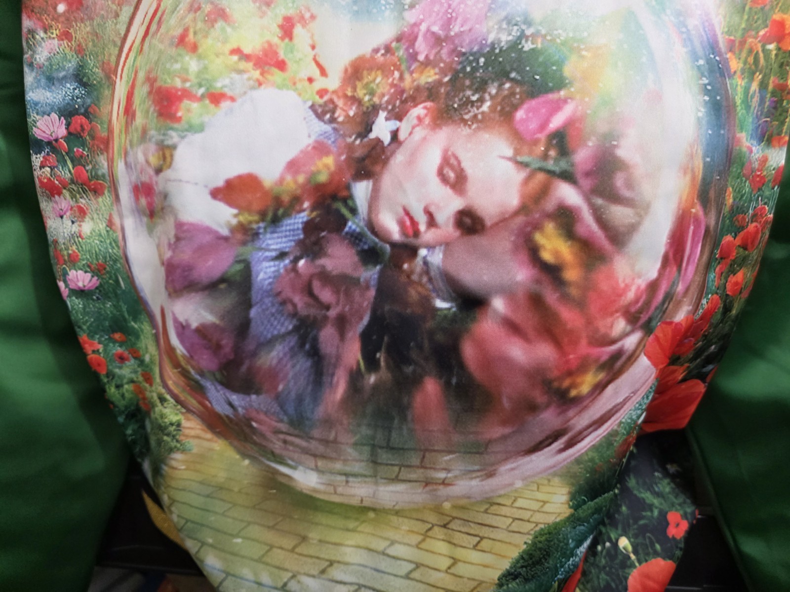 Wizard of Oz Sphere Las Vegas Dorothy Awakens Satin Bomber Jacket Size Large gallery