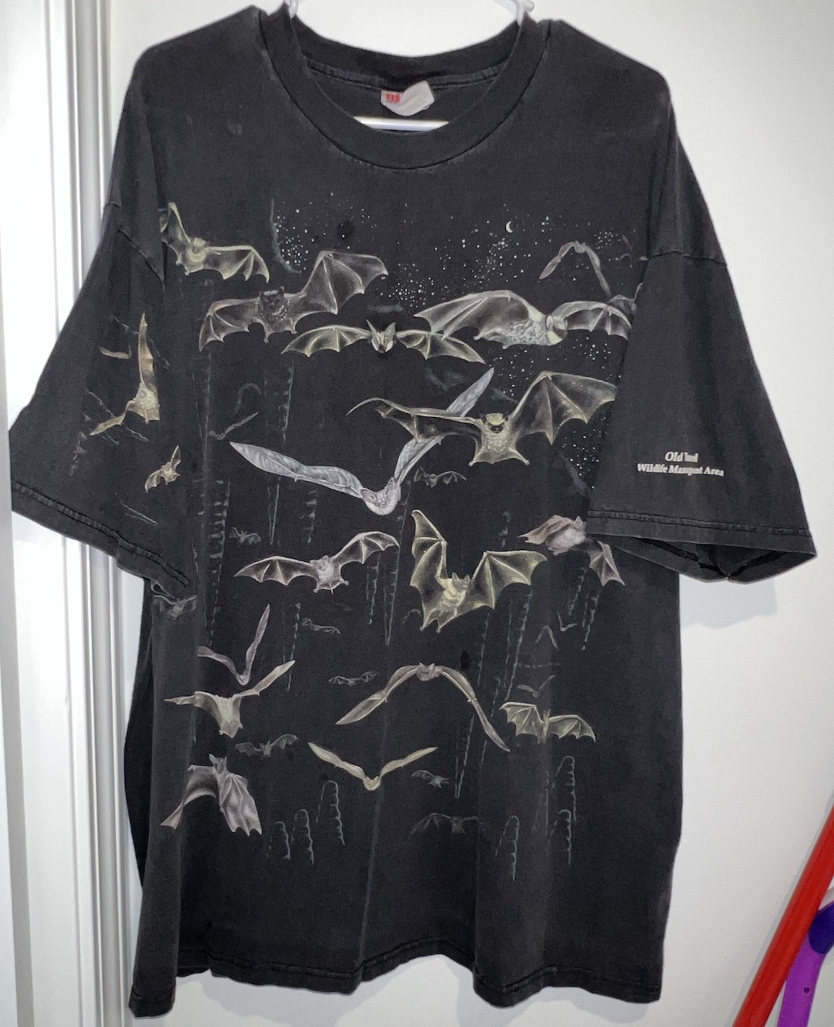 Vintage Old Tunnel Wildlife Bats Tee Shirt Mens 2XL Black Animal RARE gallery