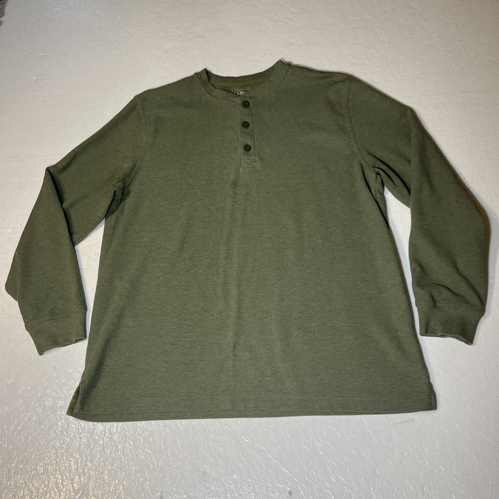 L.L. Bean Shirt Mens Large Green Henley Long Sleeve gallery