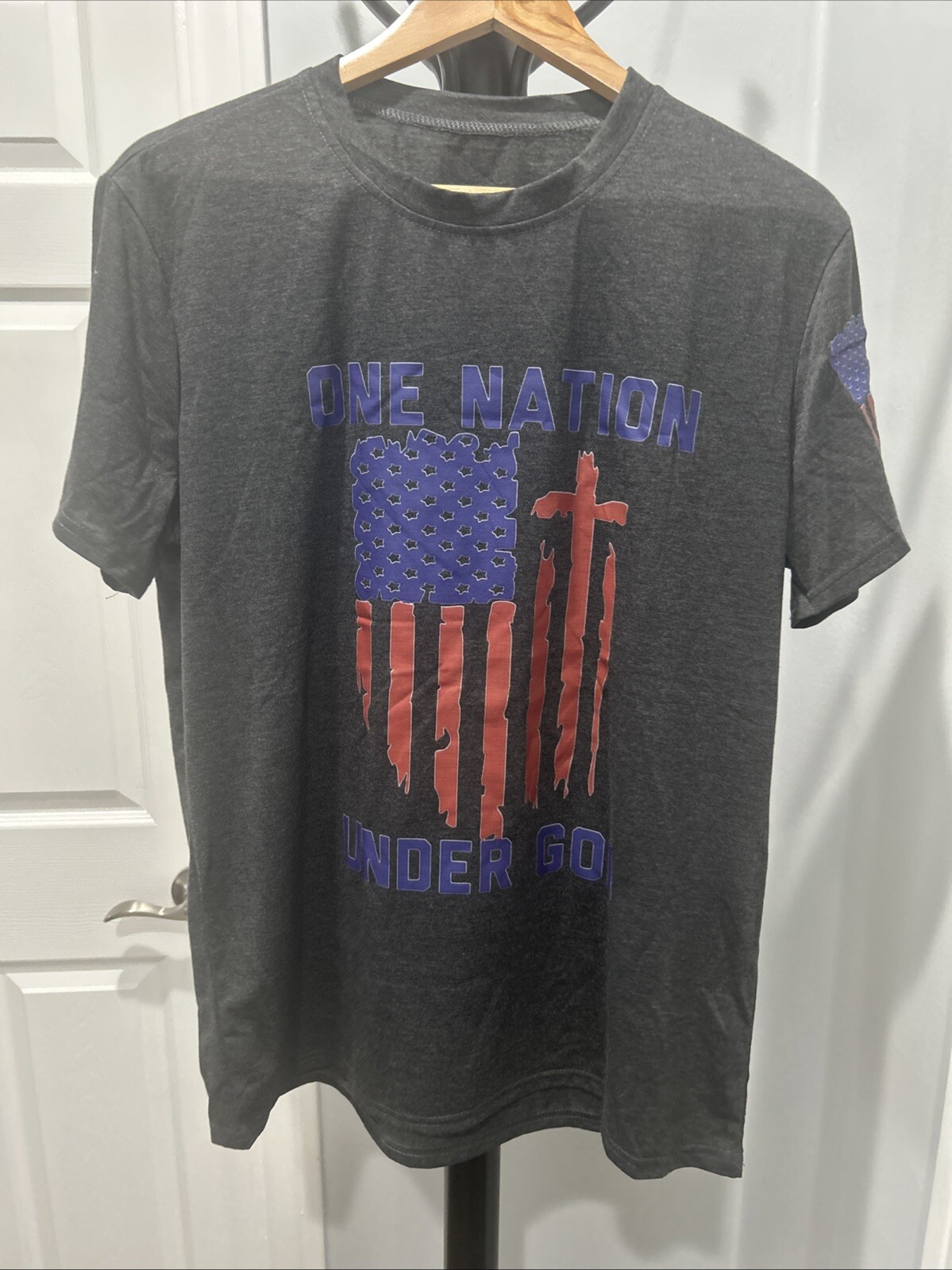 One Nation Under God T-Shirt Christian Cross Shirt Large 95 Polyester/5 Spandex