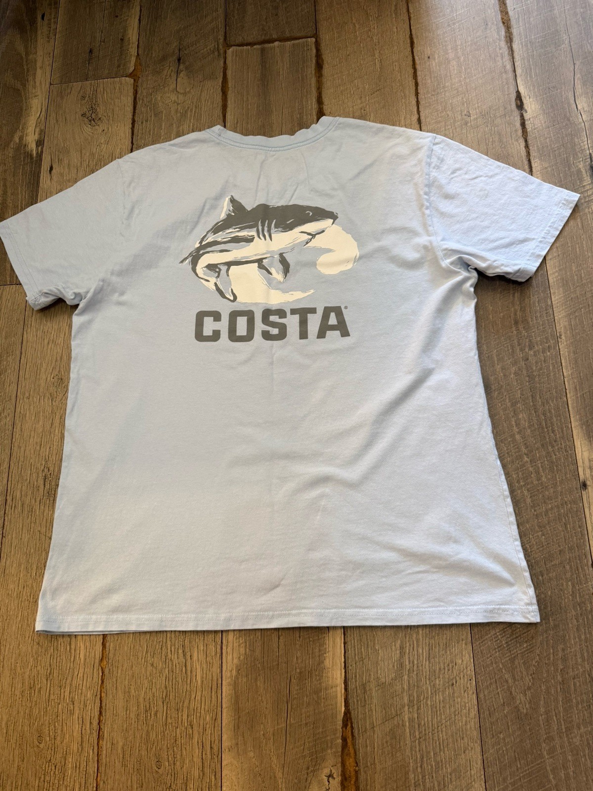 Costa light blue logo shark t-shirt size XL