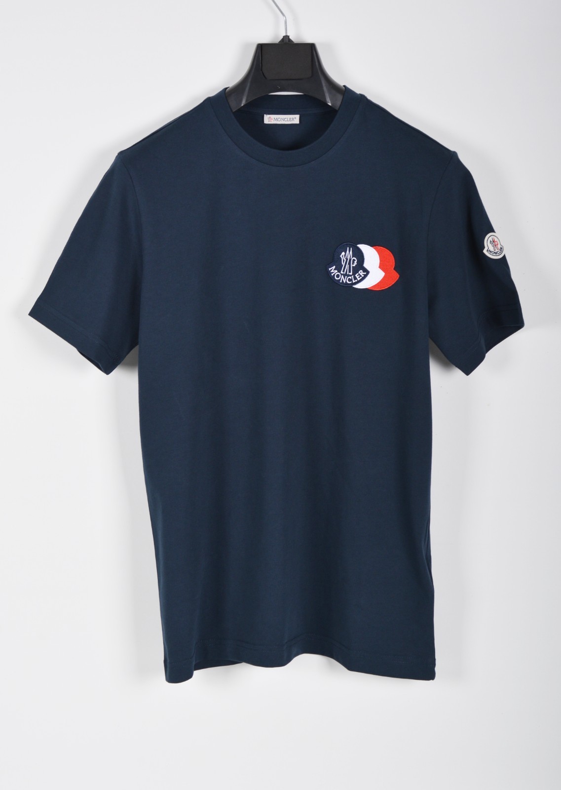 Men's Moncler Navy Cotton T-Shirt Medium Short Sleeve gallery