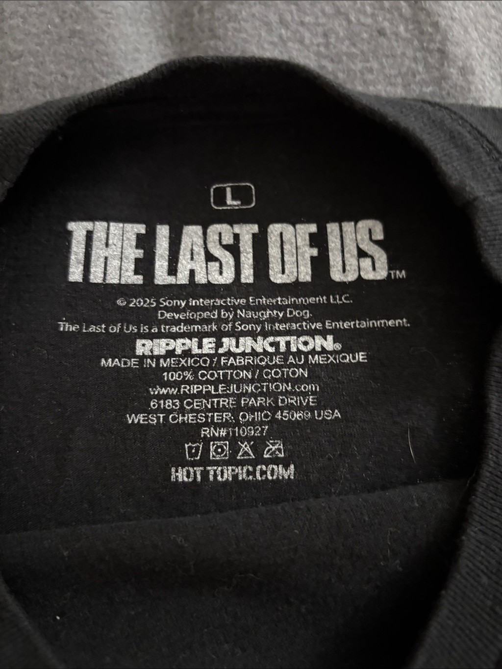 The Last of Us Part II Ellie Graphic T Shirt Black Large Video Game Tee gallery