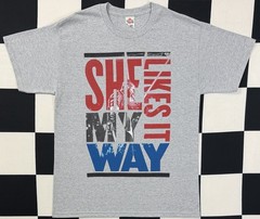 New Officially Licensed Usher 2014-2015 UR Experience Tour T Shirt Men’s (L)