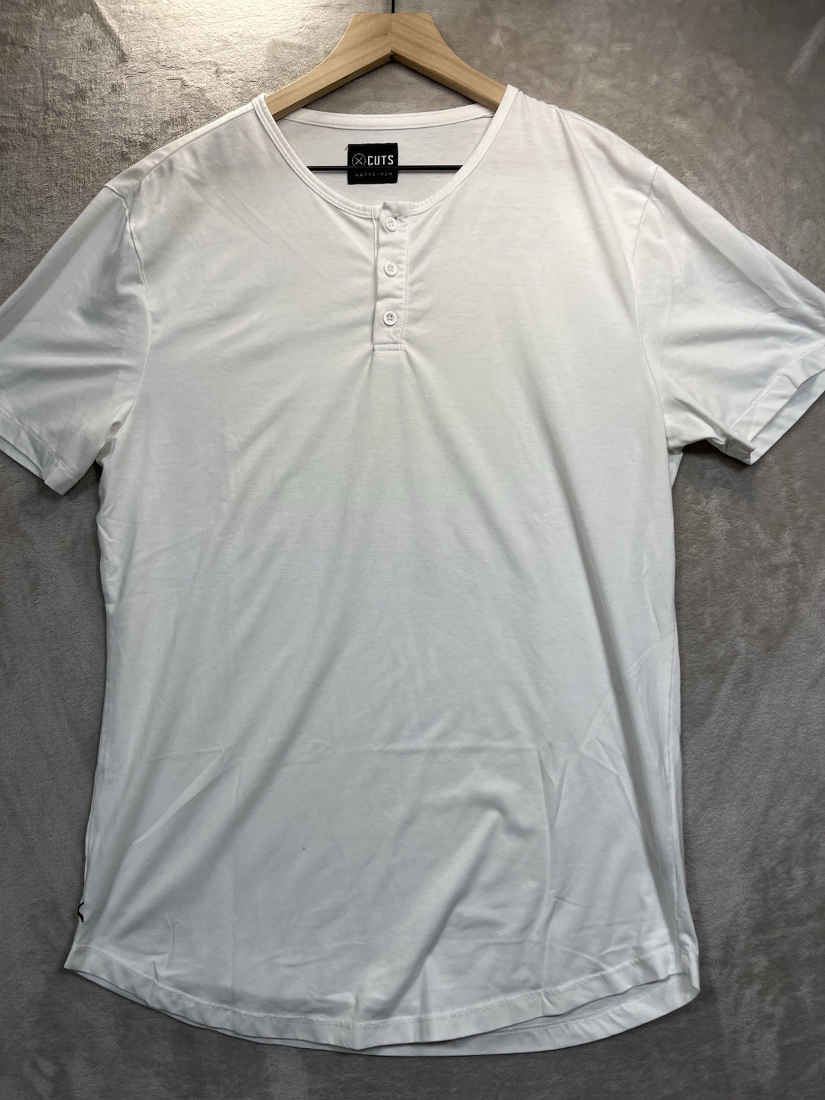 Cuts Clothing Curve Hem Large Tee Henley Stretch Short Sleeve