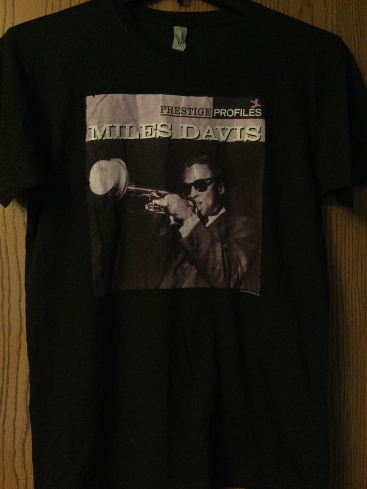 Miles Davis - “Prestige Profiles” - Black Shirt - Concord Music Group - M