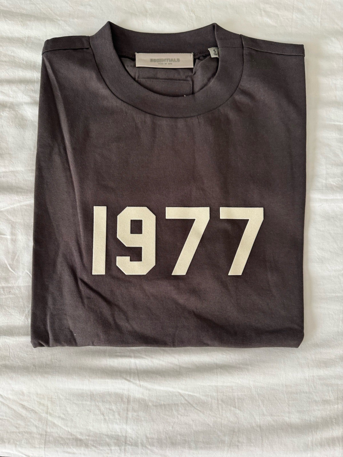 Fear of God Essentials Authentic Logo T-Shirt Men’s Streetwear Tee gallery