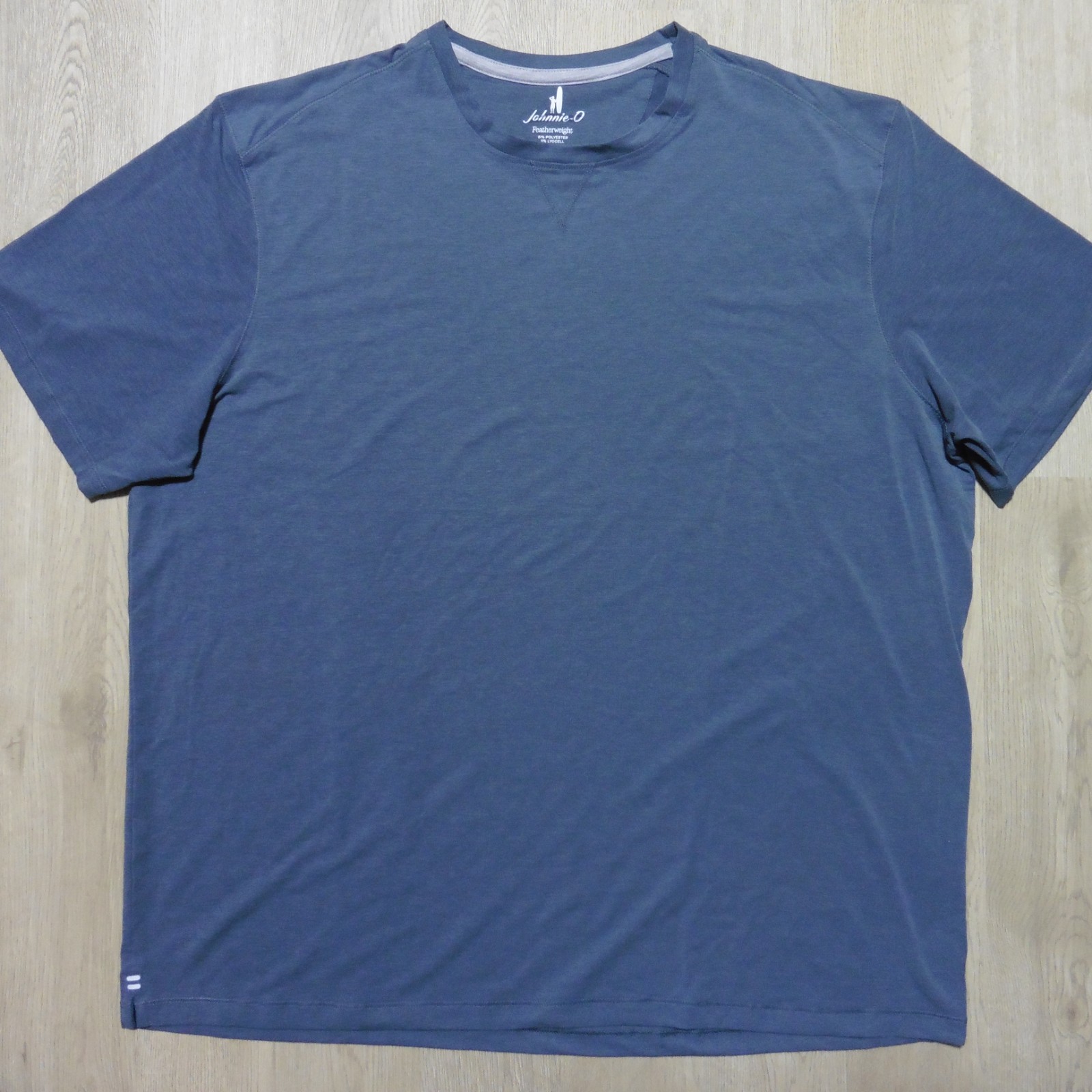 JOHNNIE O Mens XL COURSE T SHIRT FEATHERWEIGHT PERFORMANCE GOLF WAKE BLUE NAVY gallery