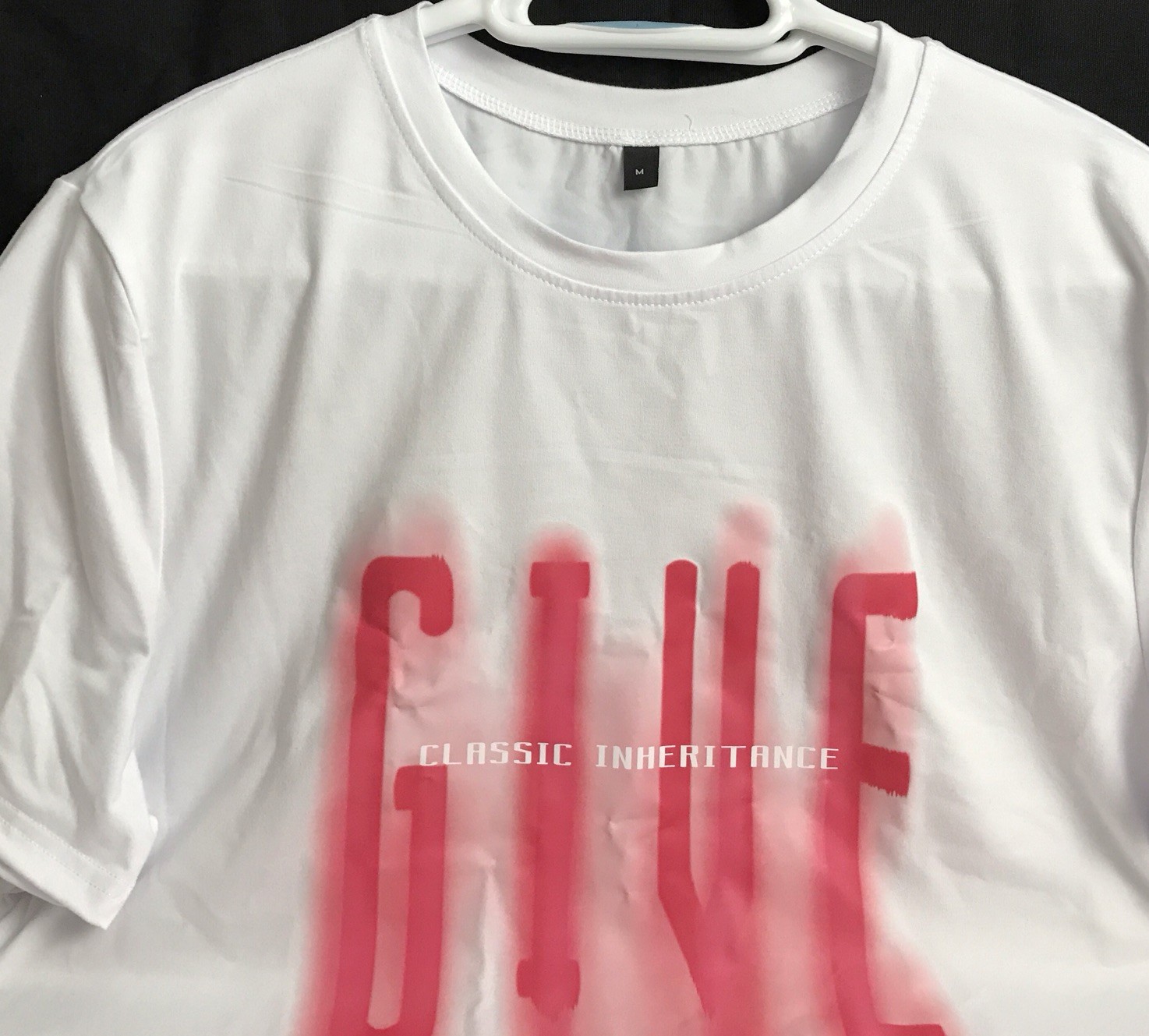 Men’s MED Print Graphic T shirt Short Sleeves White W/ Letter Print gallery