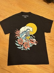 Brooklyn Vertical Medium Men’s Black Skeleton Surfer T Floral Hawaiian Skater