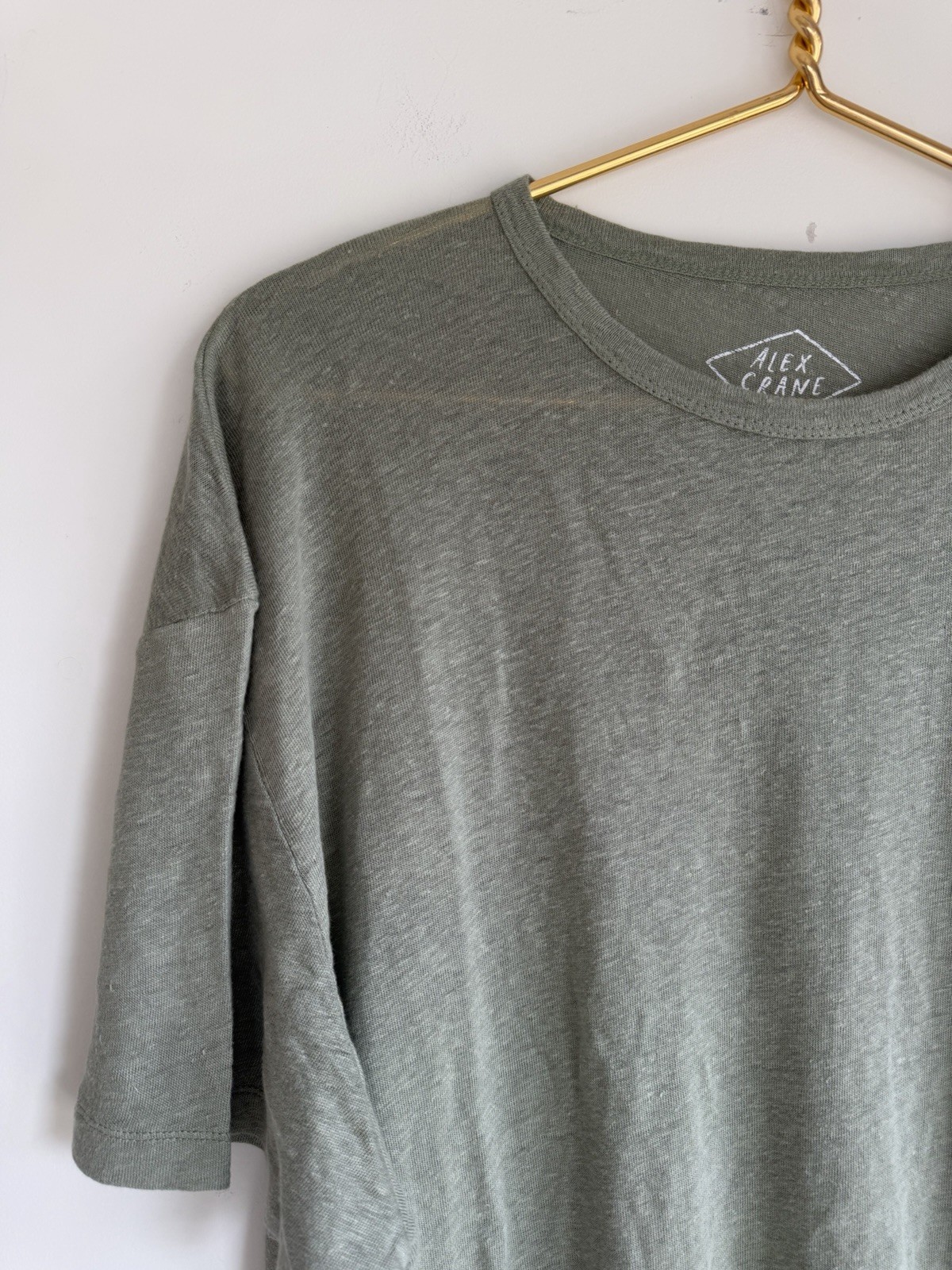 Alex Crane Men’s XX 100% French Linen Moss Green Short Sleeve Sun Tee T-shirt gallery