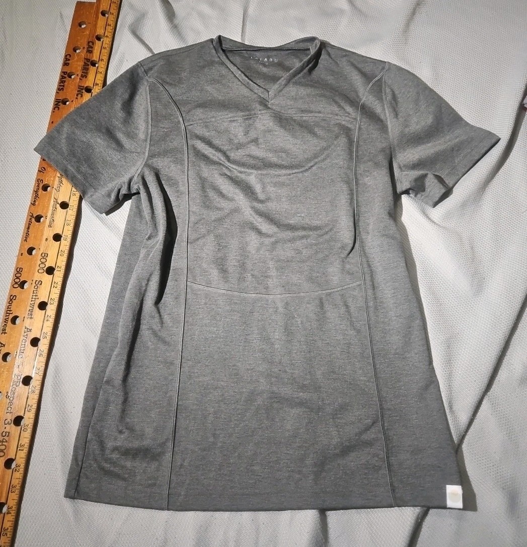 Lalabu Shirt Men Large Gray Dad Baby Carrier Kangaroo Pocket SS Stretch Tee