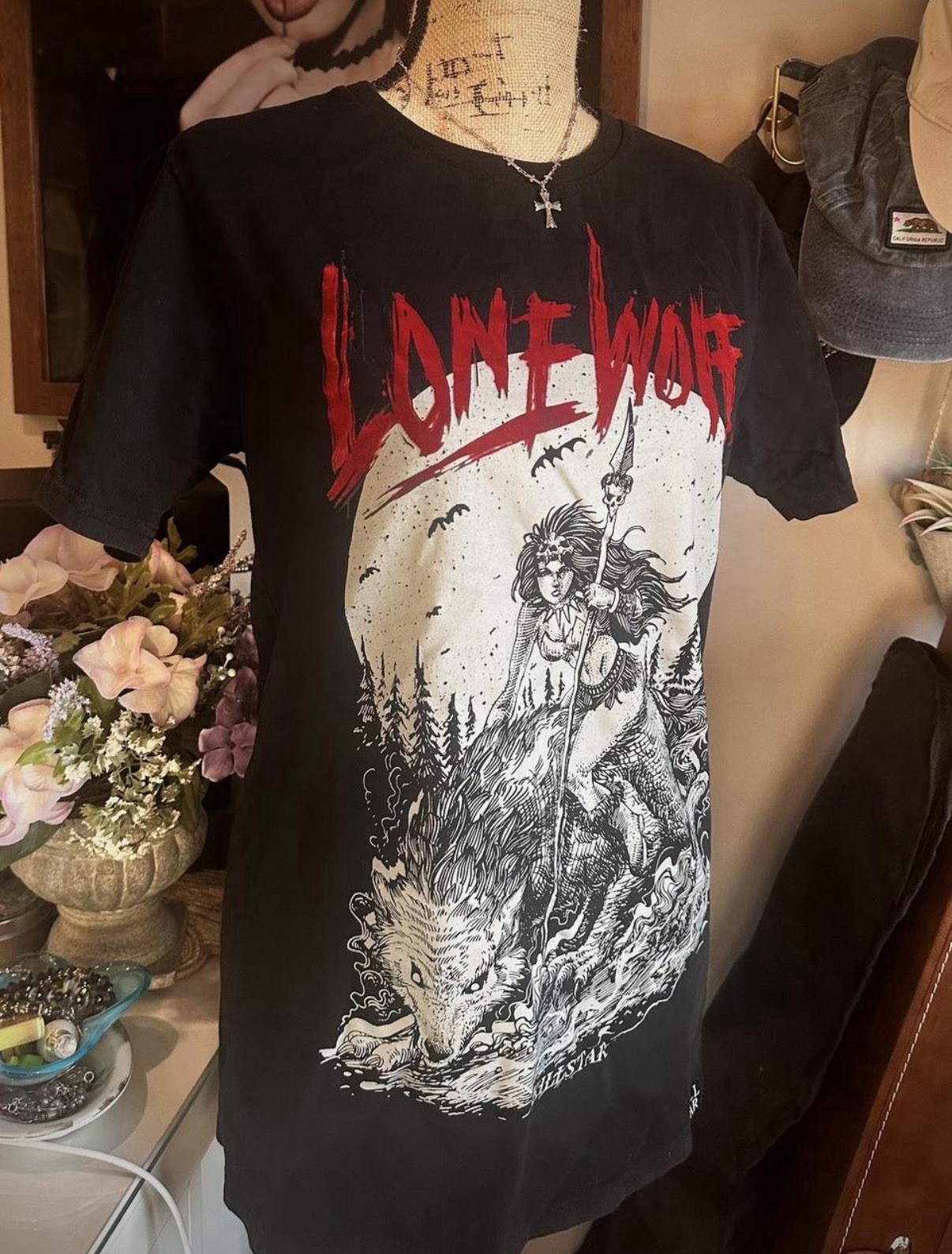 Killstar Lone Wolf Graphic Black Cotton Short Sleeve Crew Neck Men's T-Shirt gallery