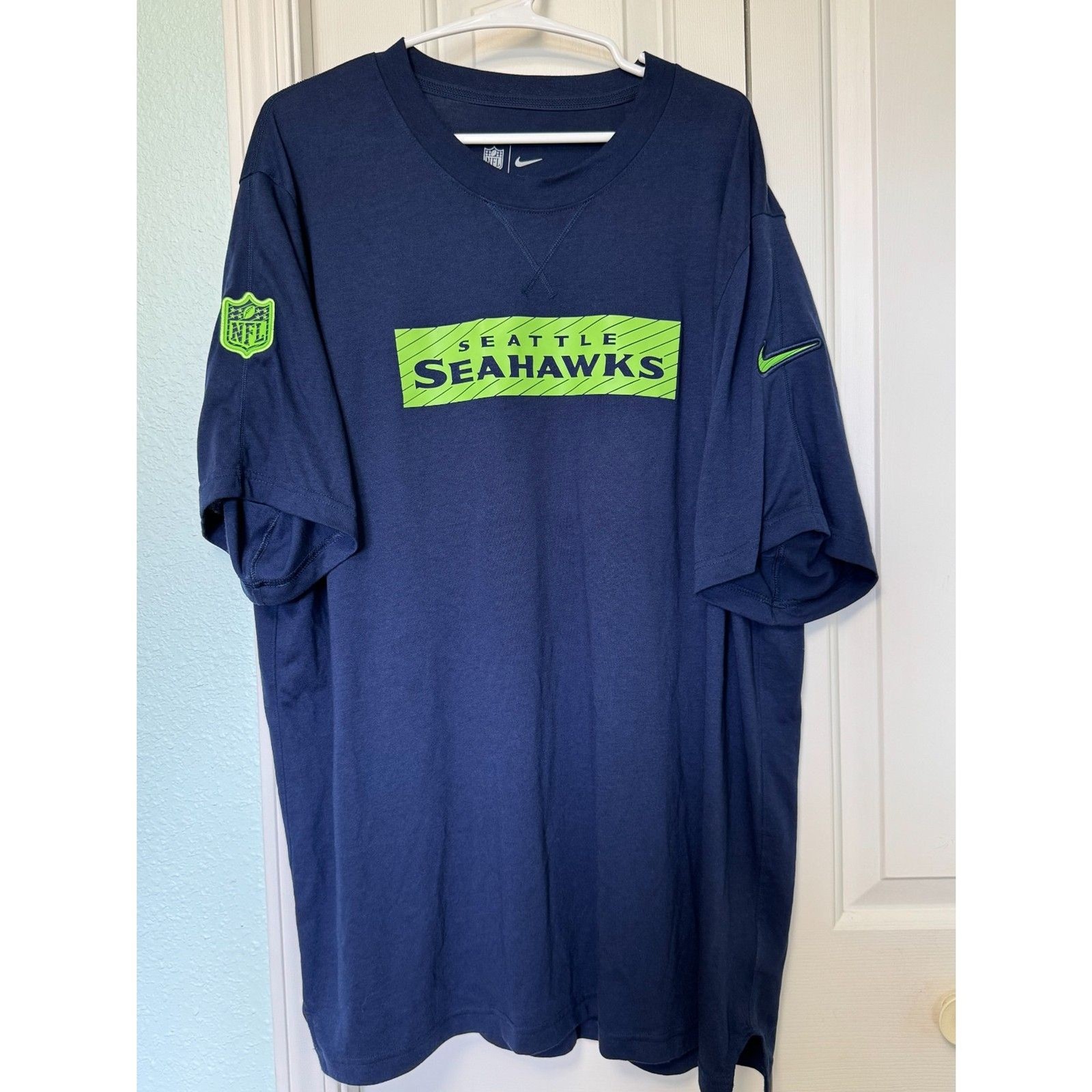 Nike Men's College Navy Seattle Seahawks Sideline Player Performance T-Shirt XXL gallery