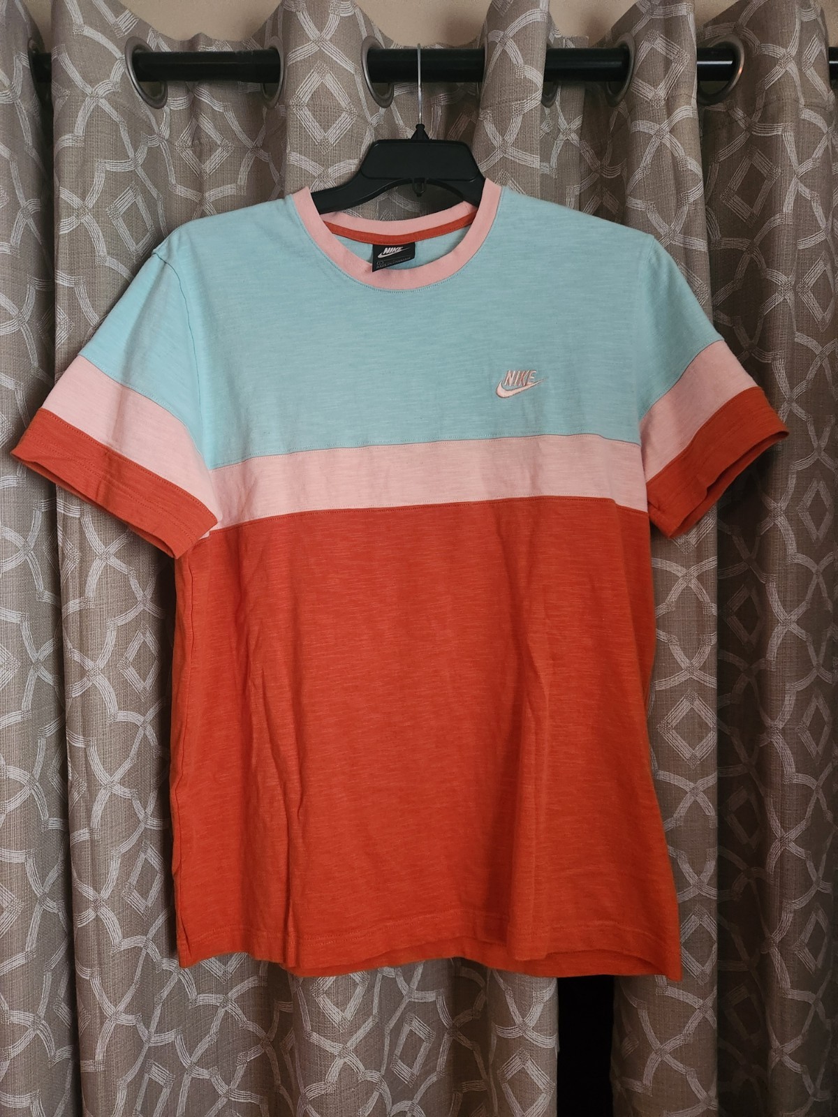 Nike Sportswear Size L Short Sleeve TShirt CZ9980-382 Cotton gallery